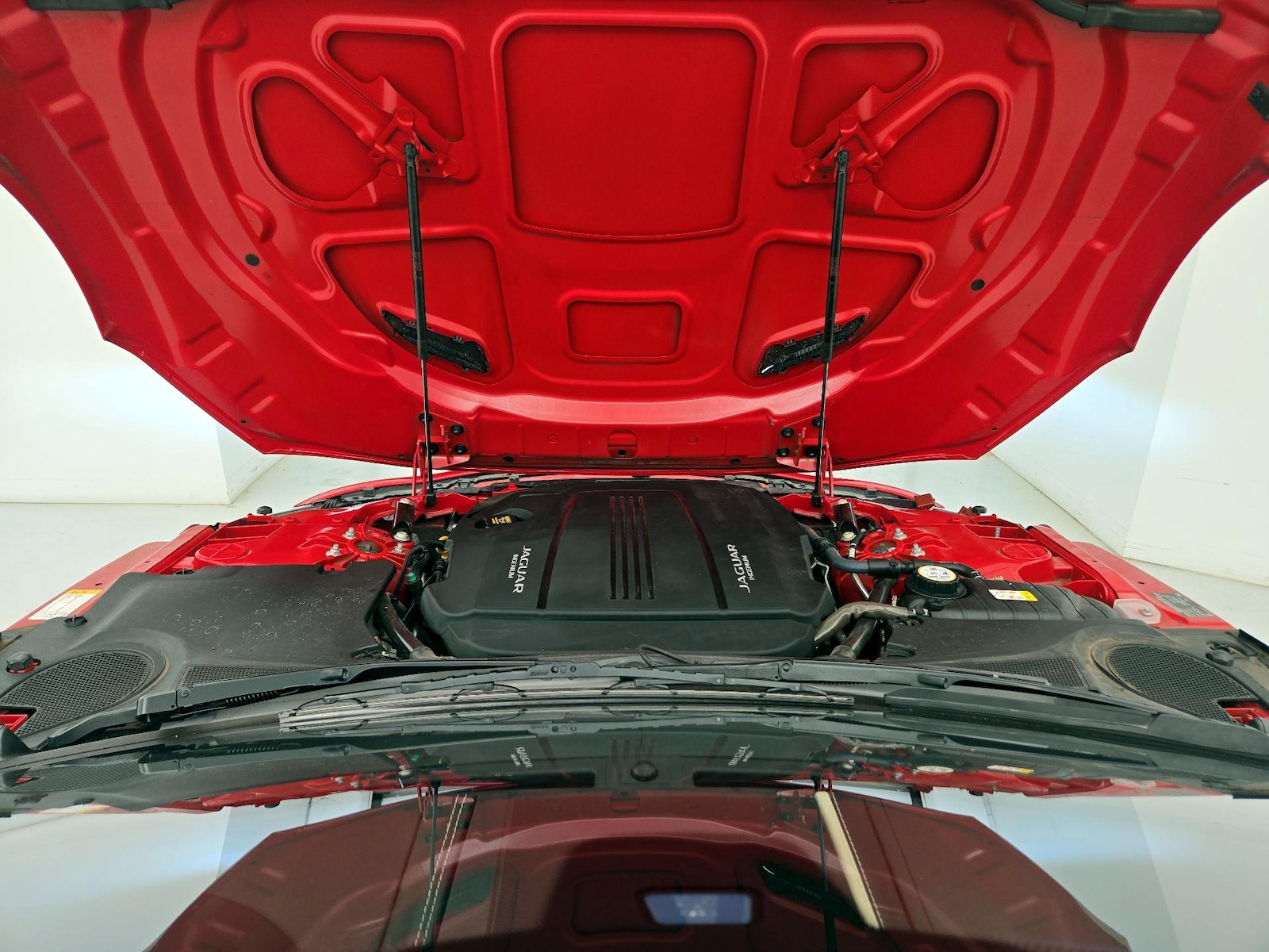 2021 Jaguar F-TYPE Base - Photo 20