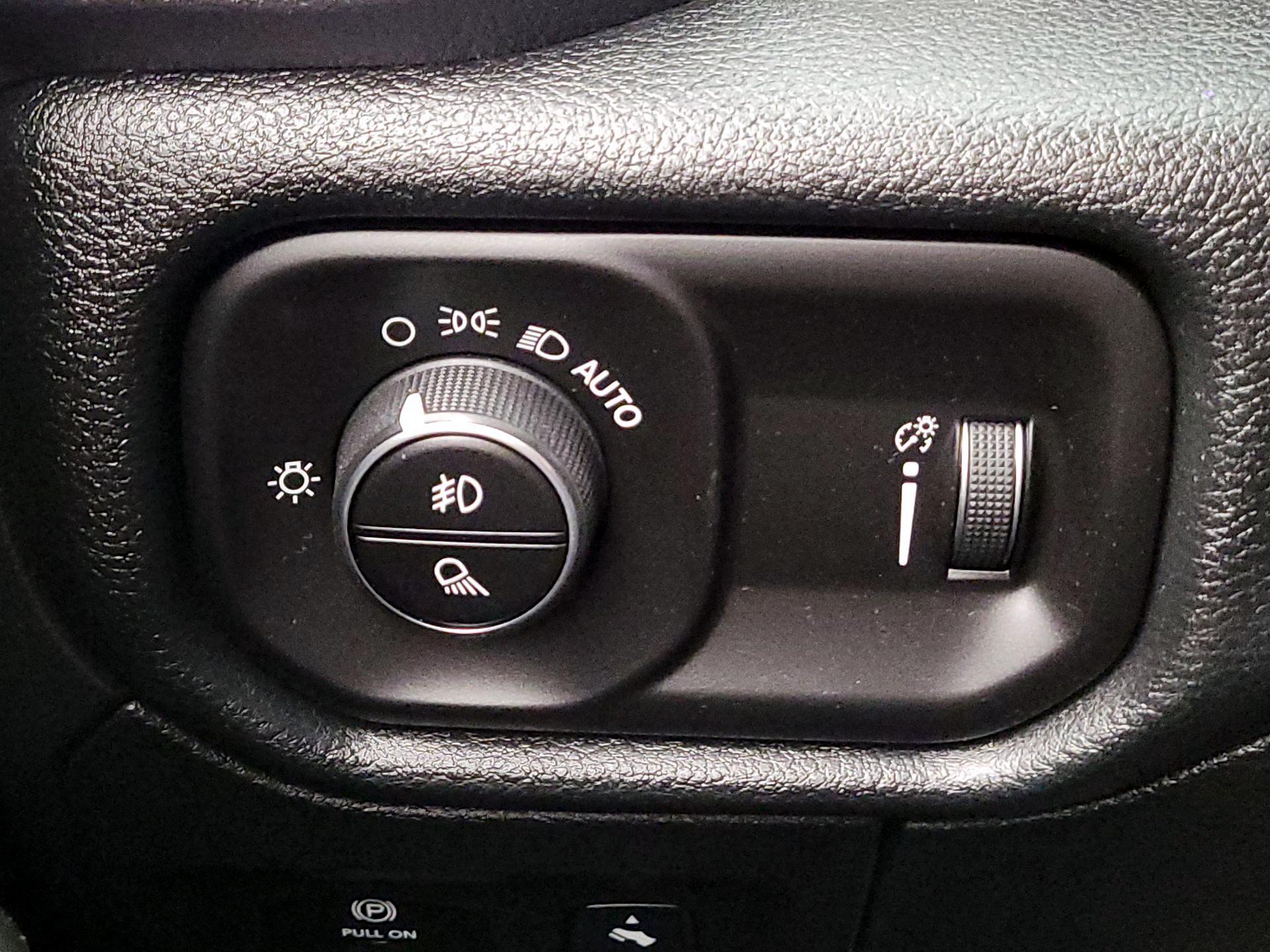 Thumbnail: 2022 RAM 1500 - 13