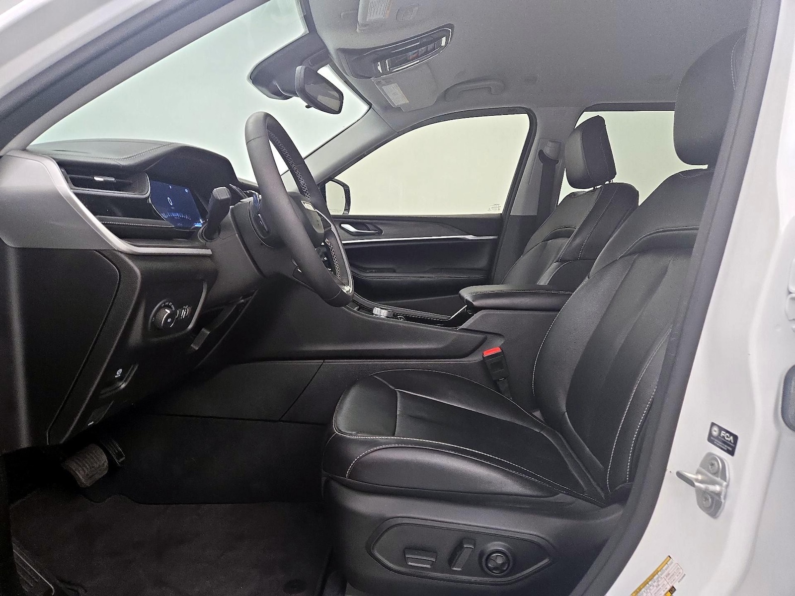 2023 Jeep Grand Cherokee Limited - Photo 12