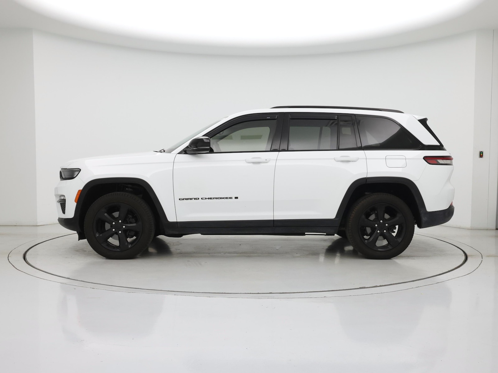 2023 Jeep Grand Cherokee Limited - Photo 4