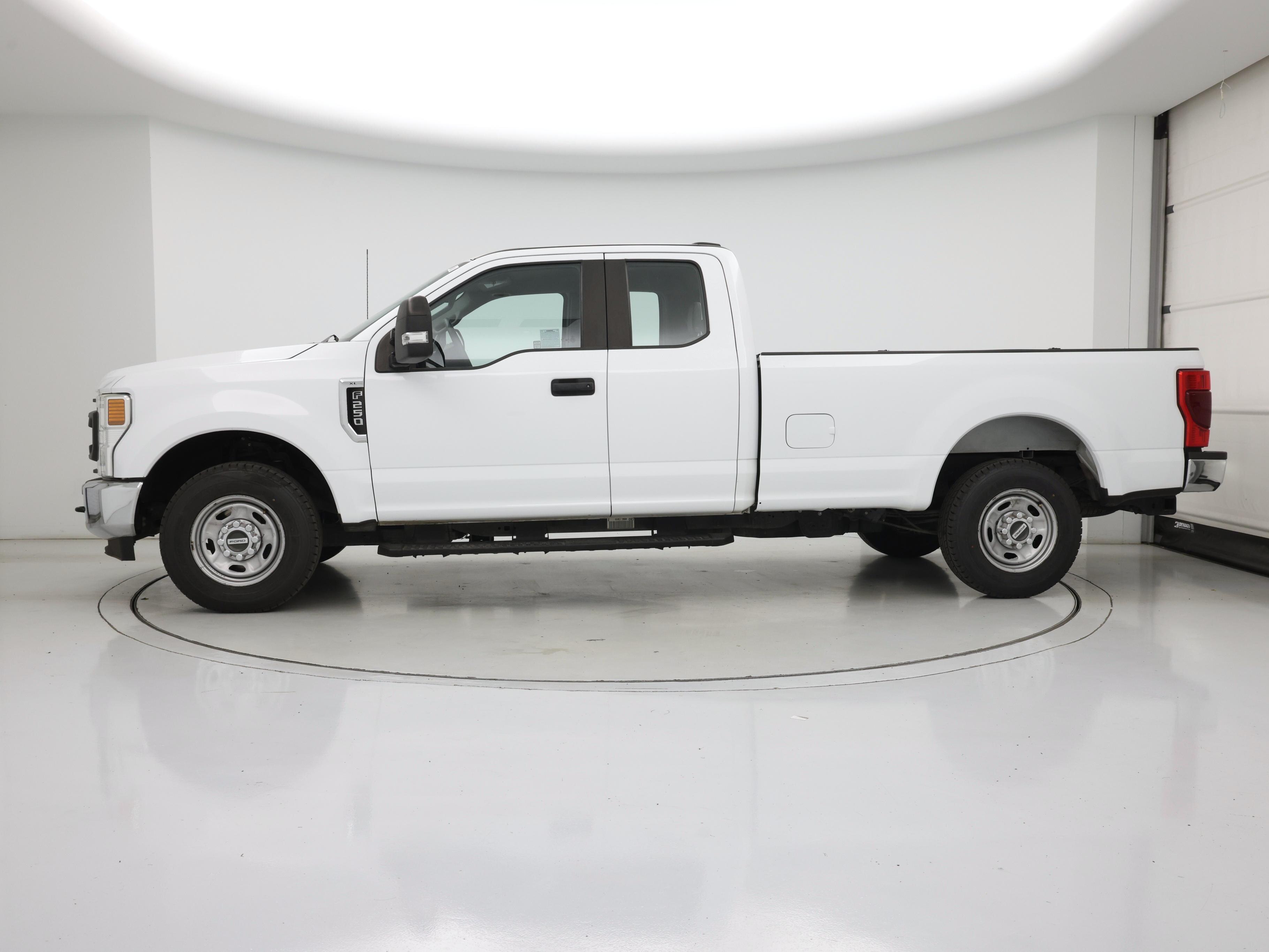 Thumbnail: 2022 Ford F-250 - 3