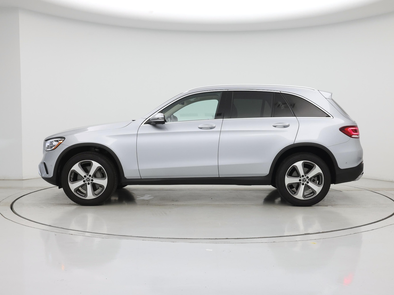 2022 Mercedes-Benz GLC GLC300 - Photo 9
