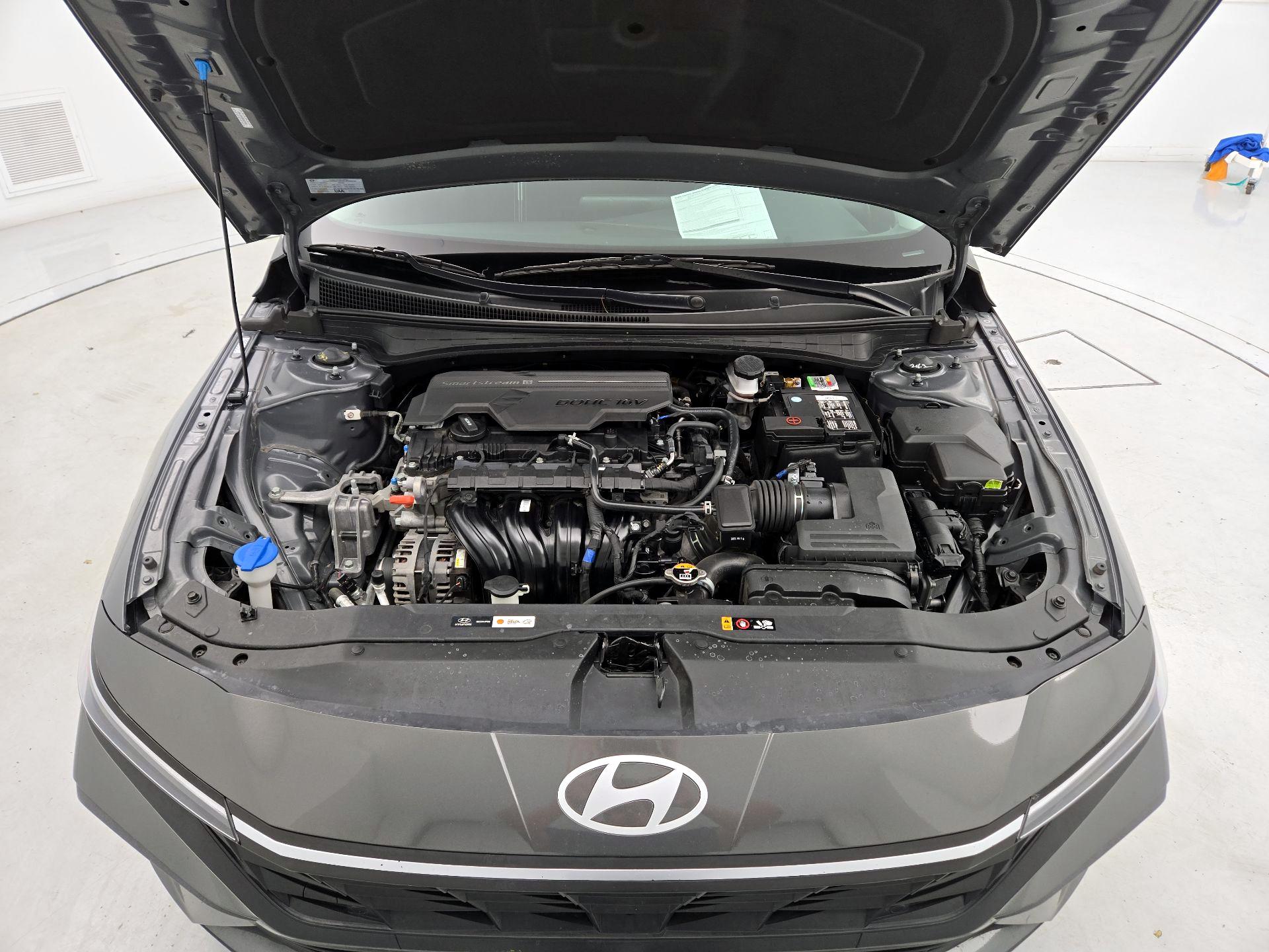 Thumbnail: 2024 Hyundai Elantra - 20