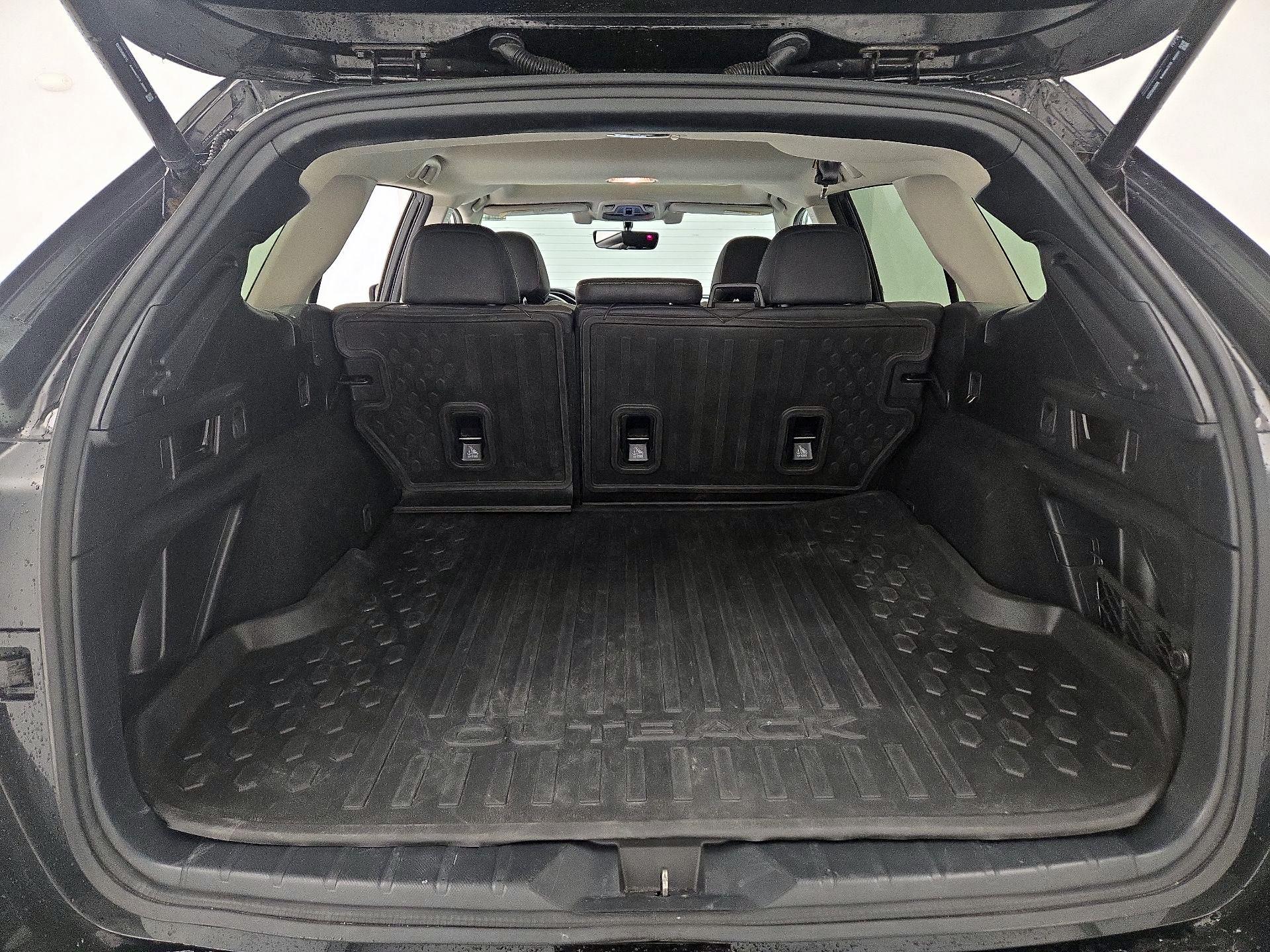 Thumbnail: 2022 Subaru Outback - 20