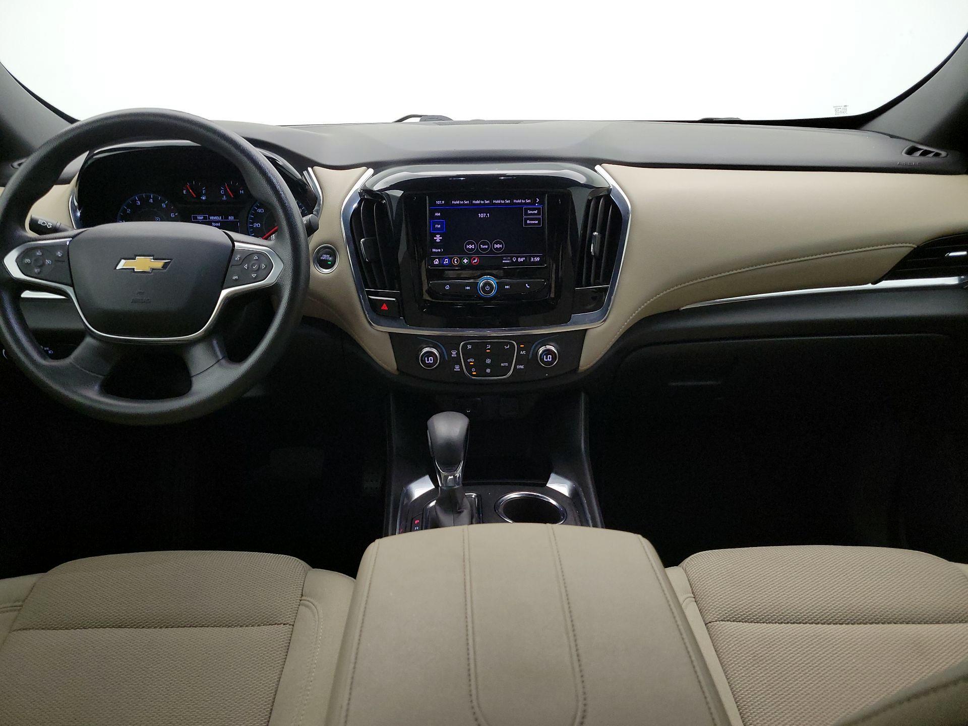 Thumbnail: 2023 Chevrolet Traverse - 9