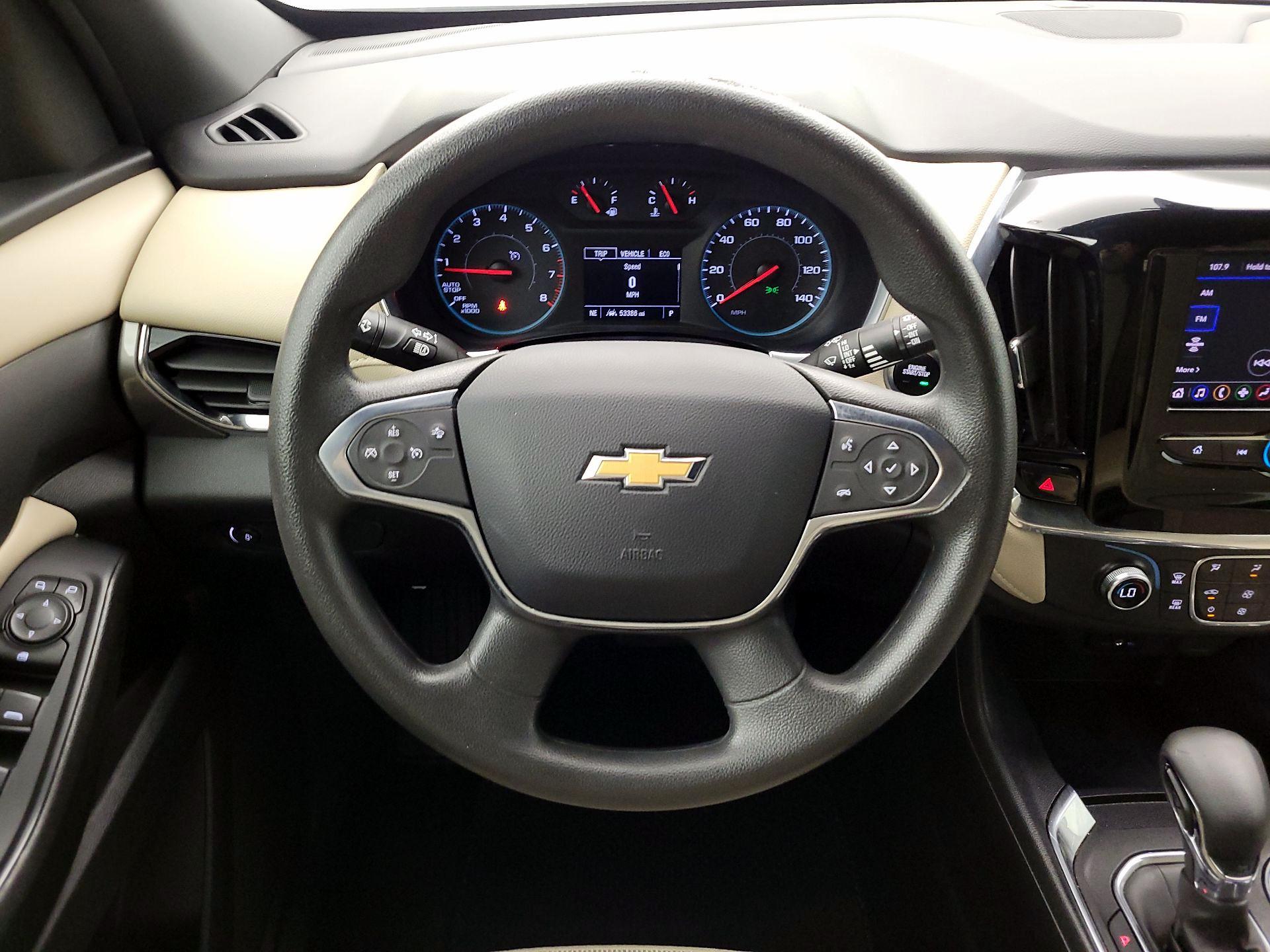 Thumbnail: 2023 Chevrolet Traverse - 10