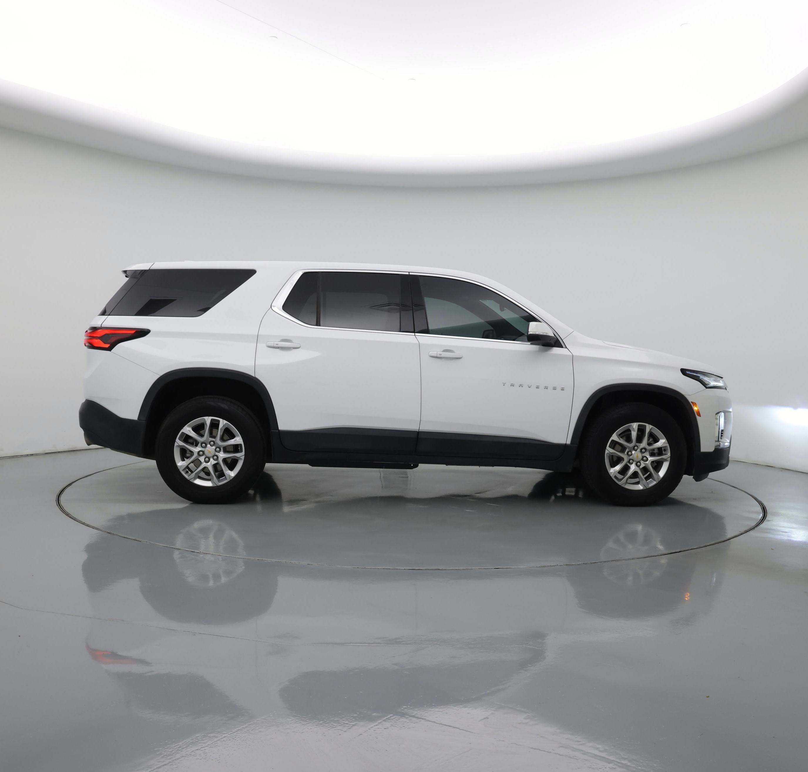 Thumbnail: 2023 Chevrolet Traverse - 7
