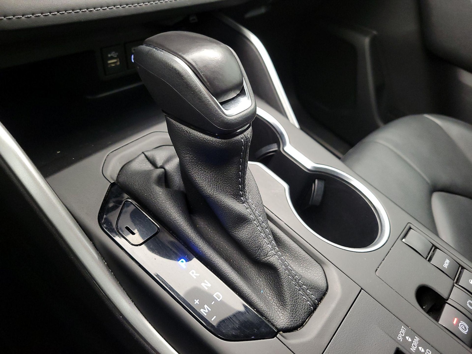 2023 Toyota Highlander XLE - Photo 18