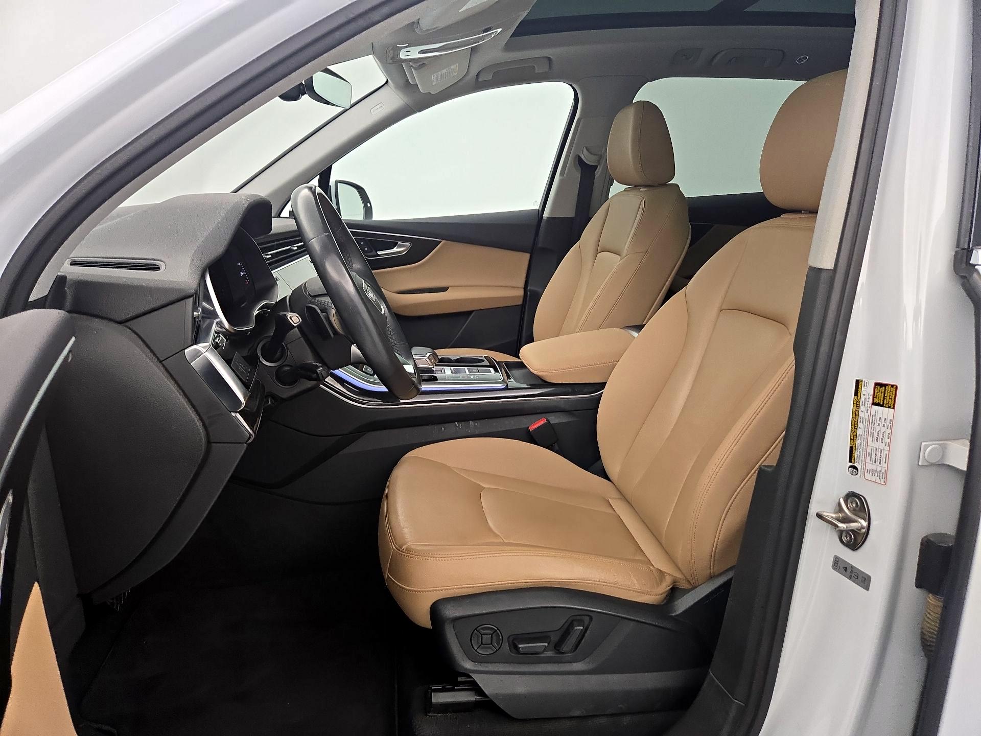 Thumbnail: 2021 Audi Q7 - 9