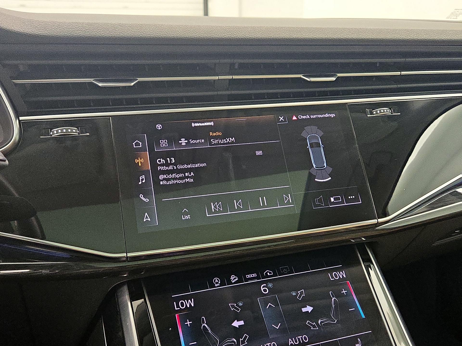 Thumbnail: 2021 Audi Q7 - 14