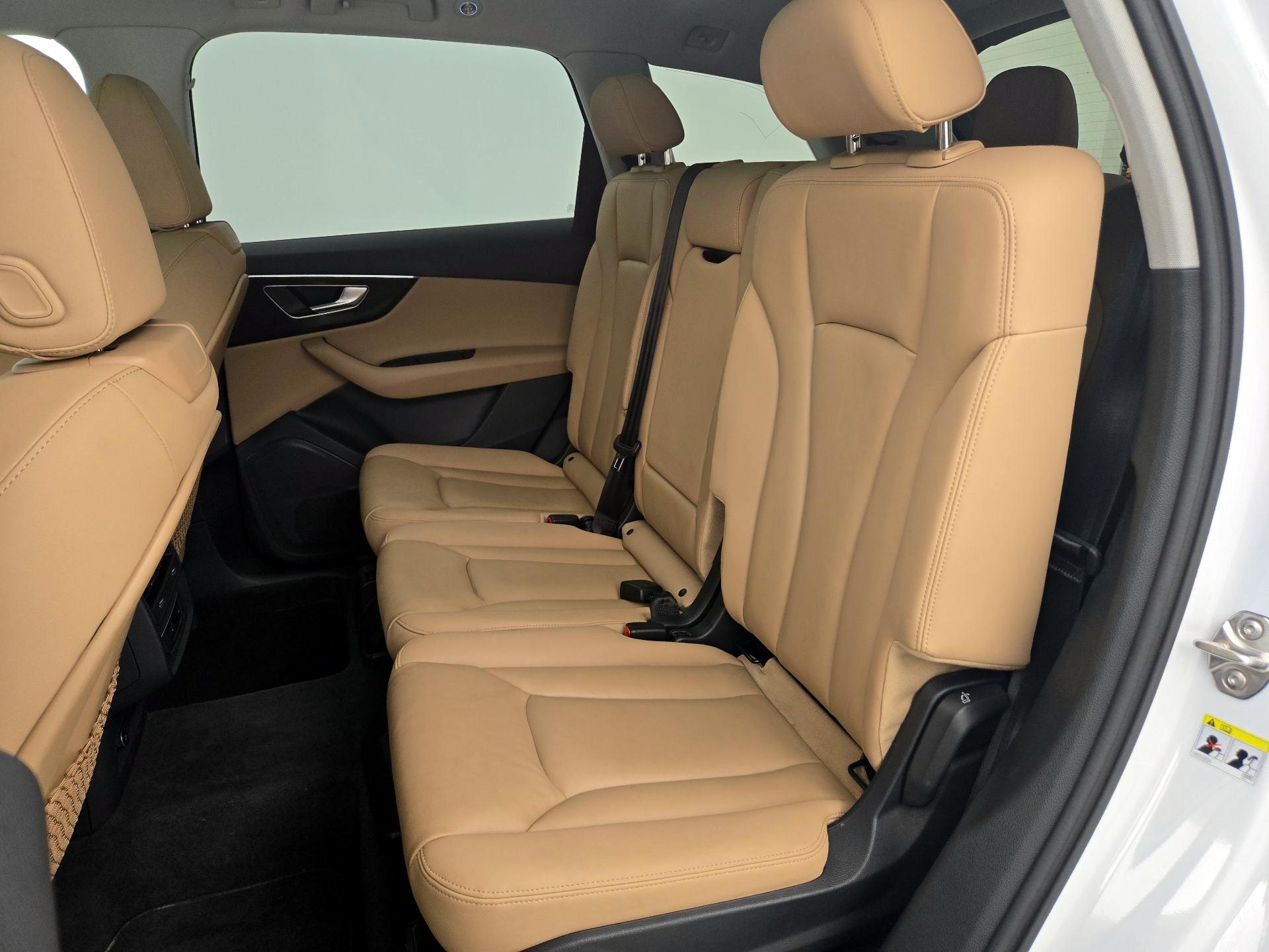 Thumbnail: 2021 Audi Q7 - 19