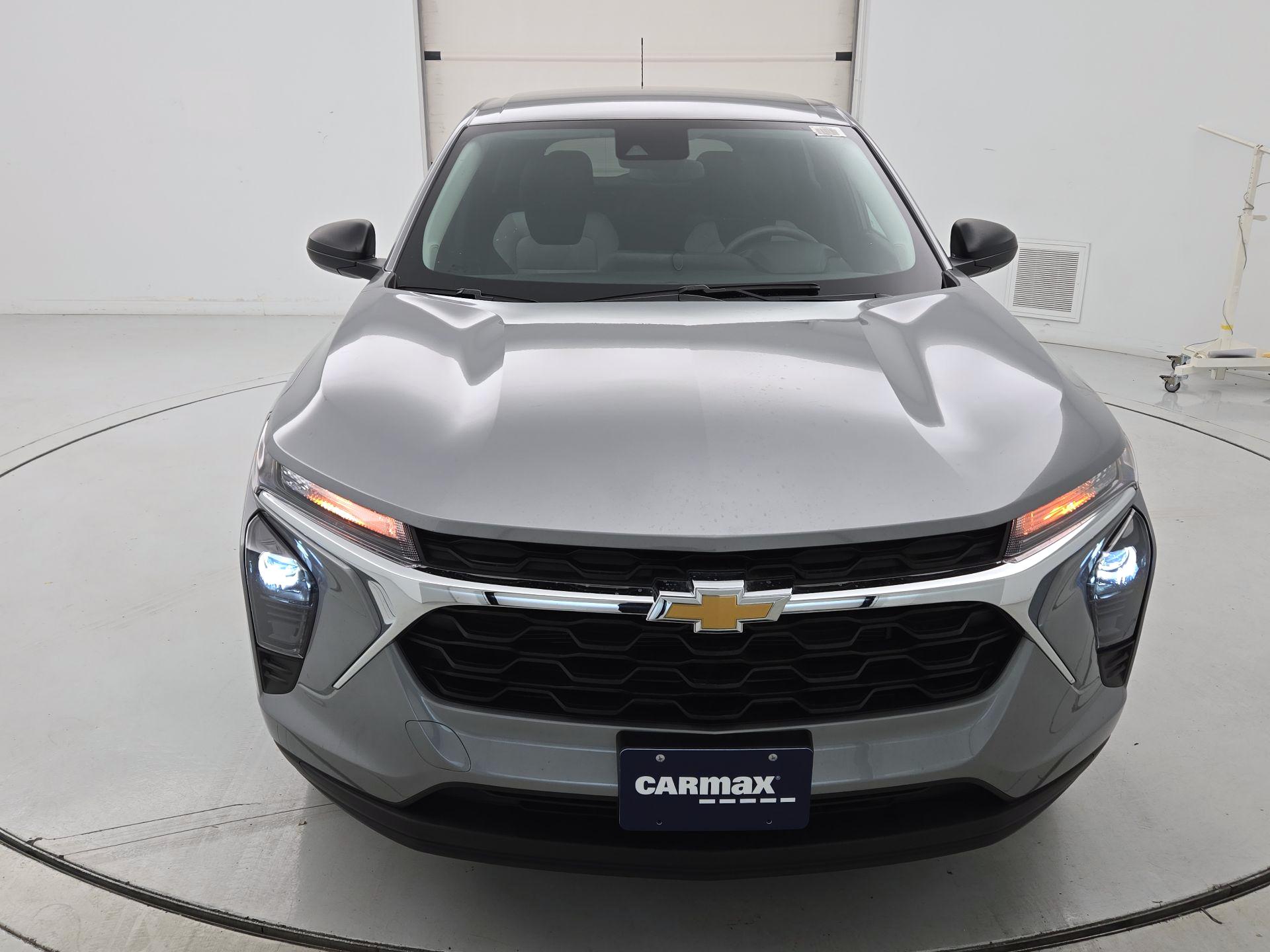 Thumbnail: 2024 Chevrolet Trax - 2