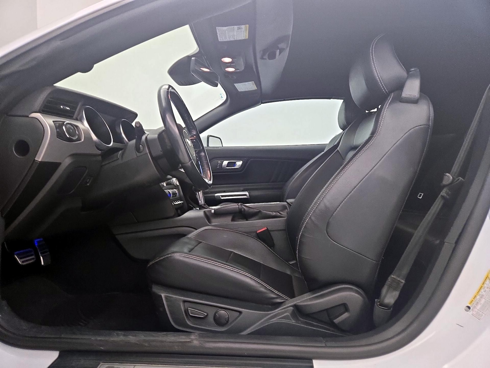 2023 Ford Mustang EcoBoost Premium - Photo 10