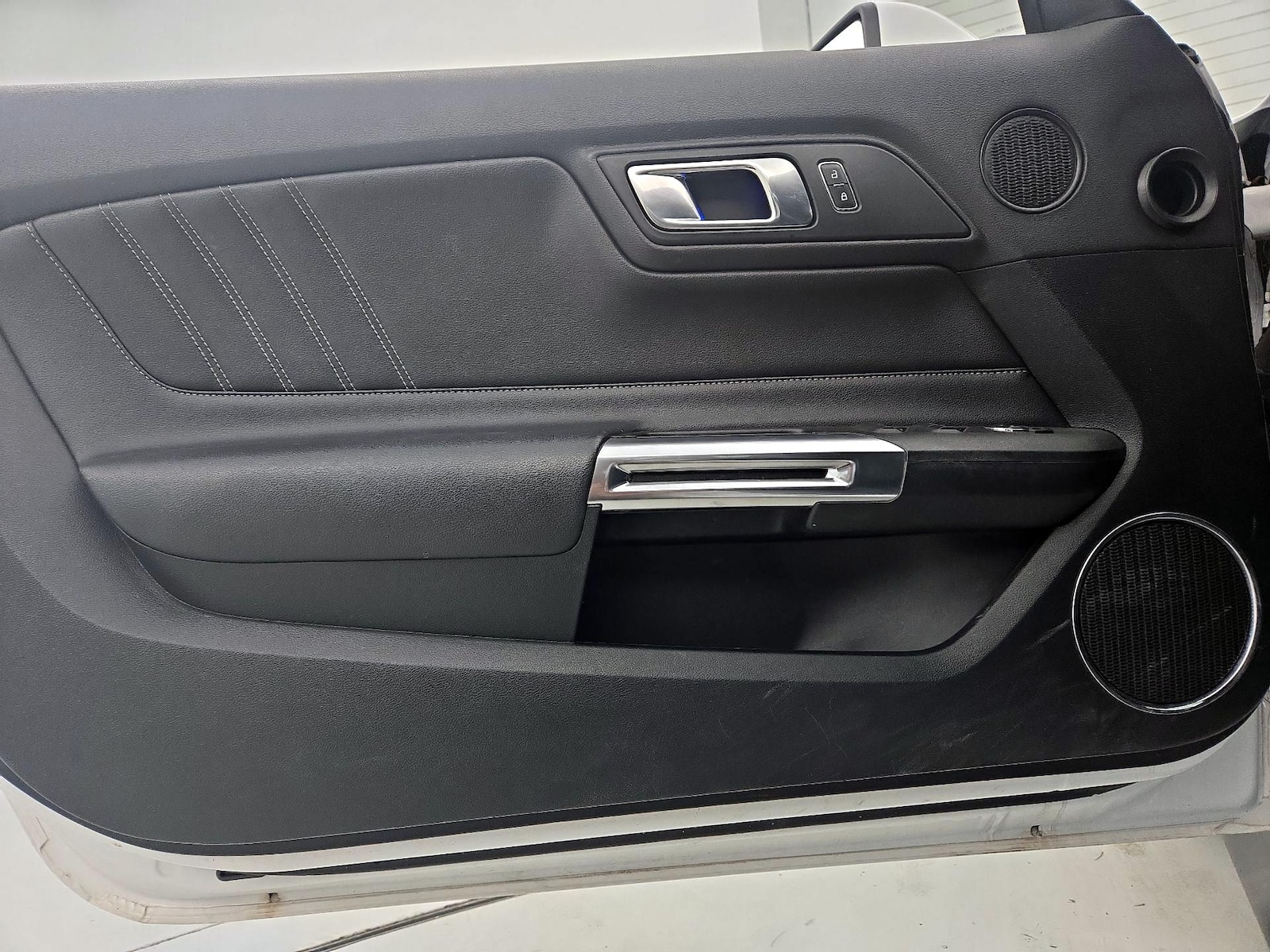 2023 Ford Mustang EcoBoost Premium - Photo 11