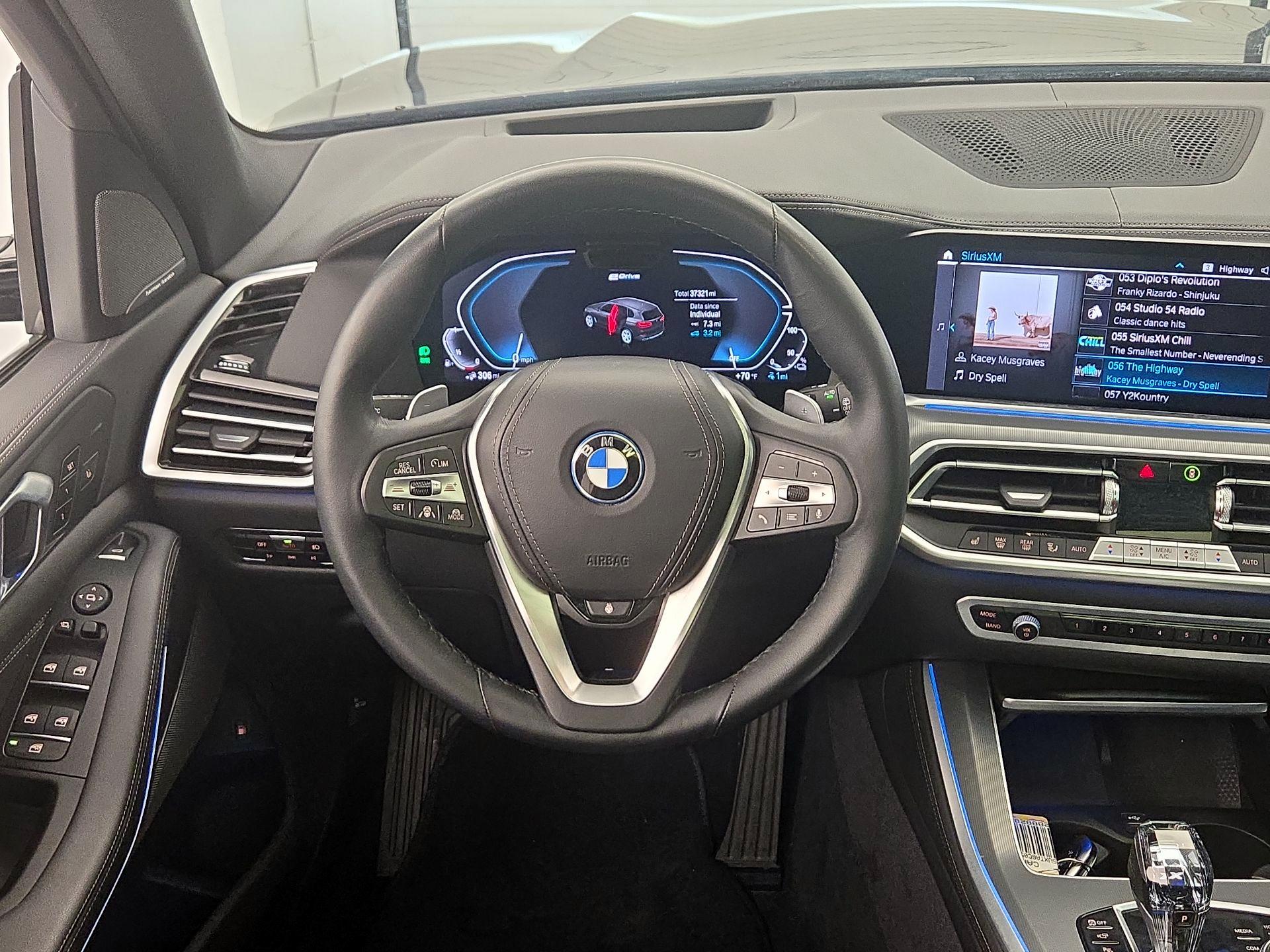 Thumbnail: 2023 BMW X5 - 10