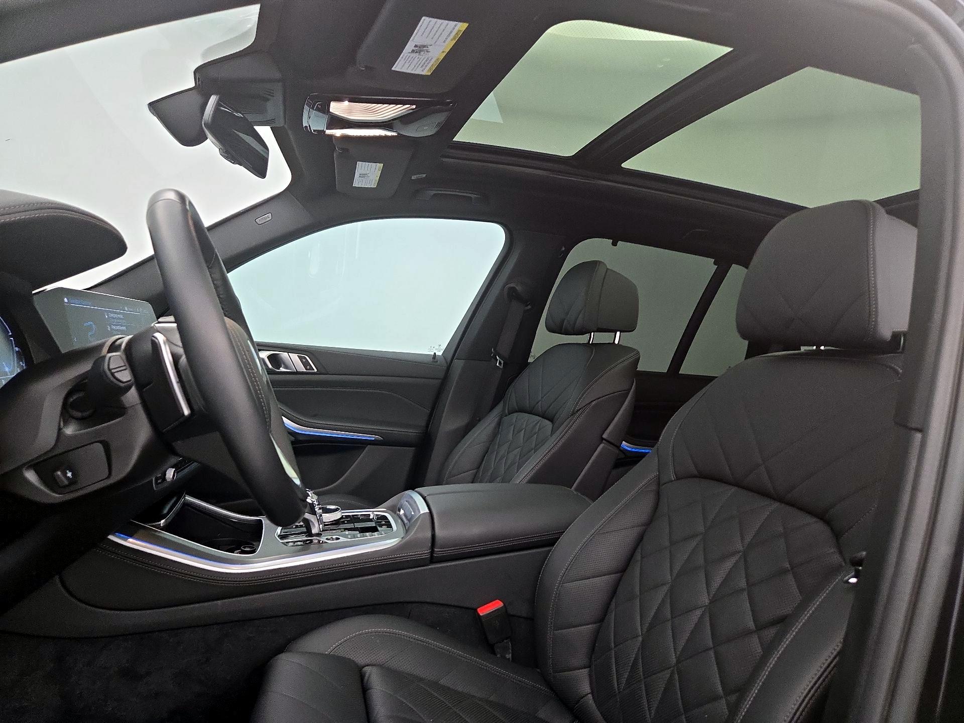 Thumbnail: 2023 BMW X5 - 20