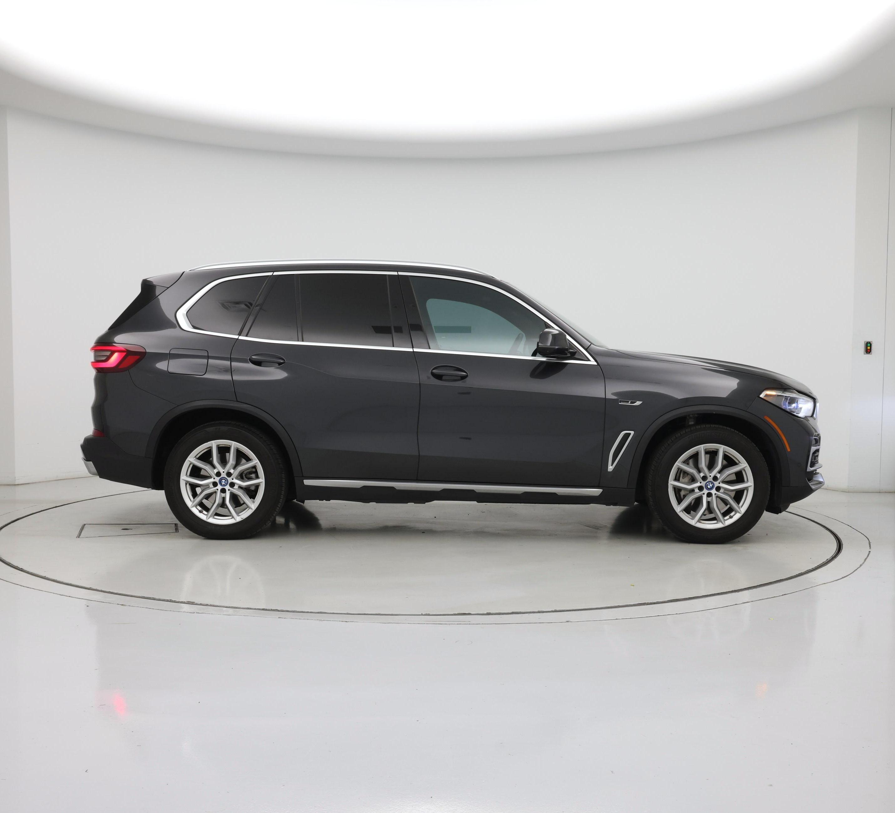 Thumbnail: 2023 BMW X5 - 7