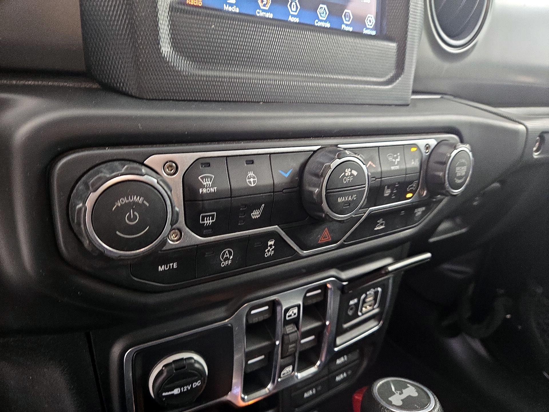 Thumbnail: 2023 Jeep Wrangler - 14