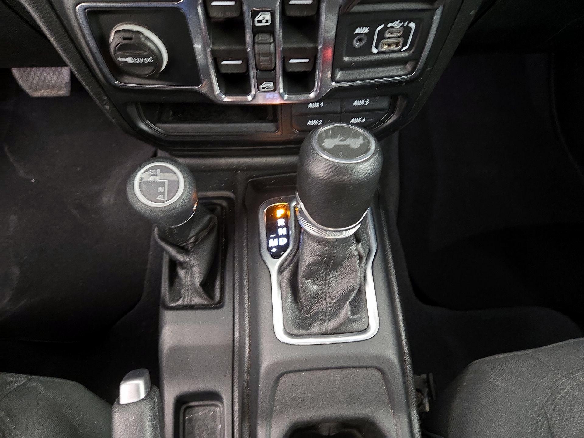 Thumbnail: 2023 Jeep Wrangler - 15