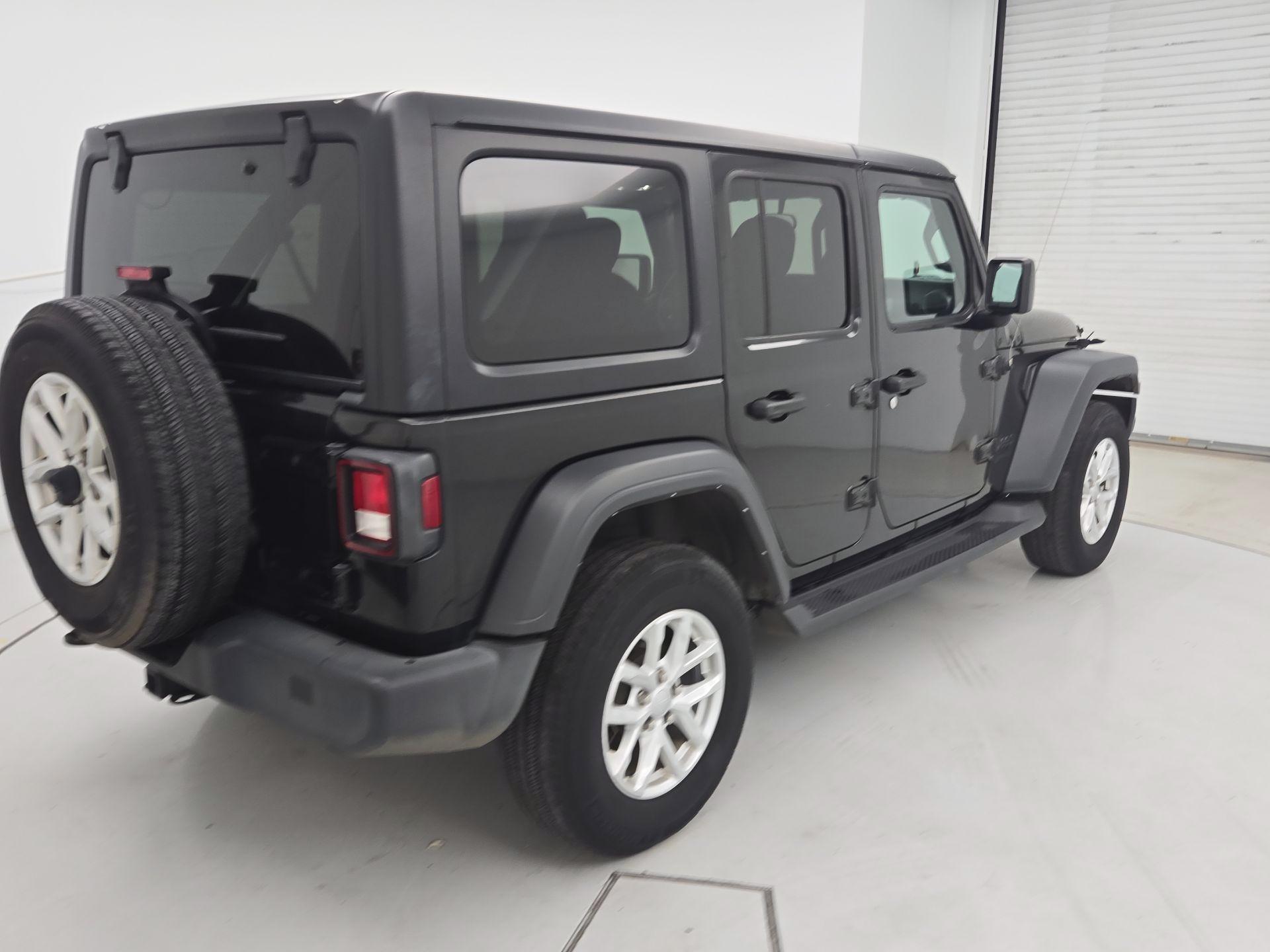 Thumbnail: 2023 Jeep Wrangler - 5