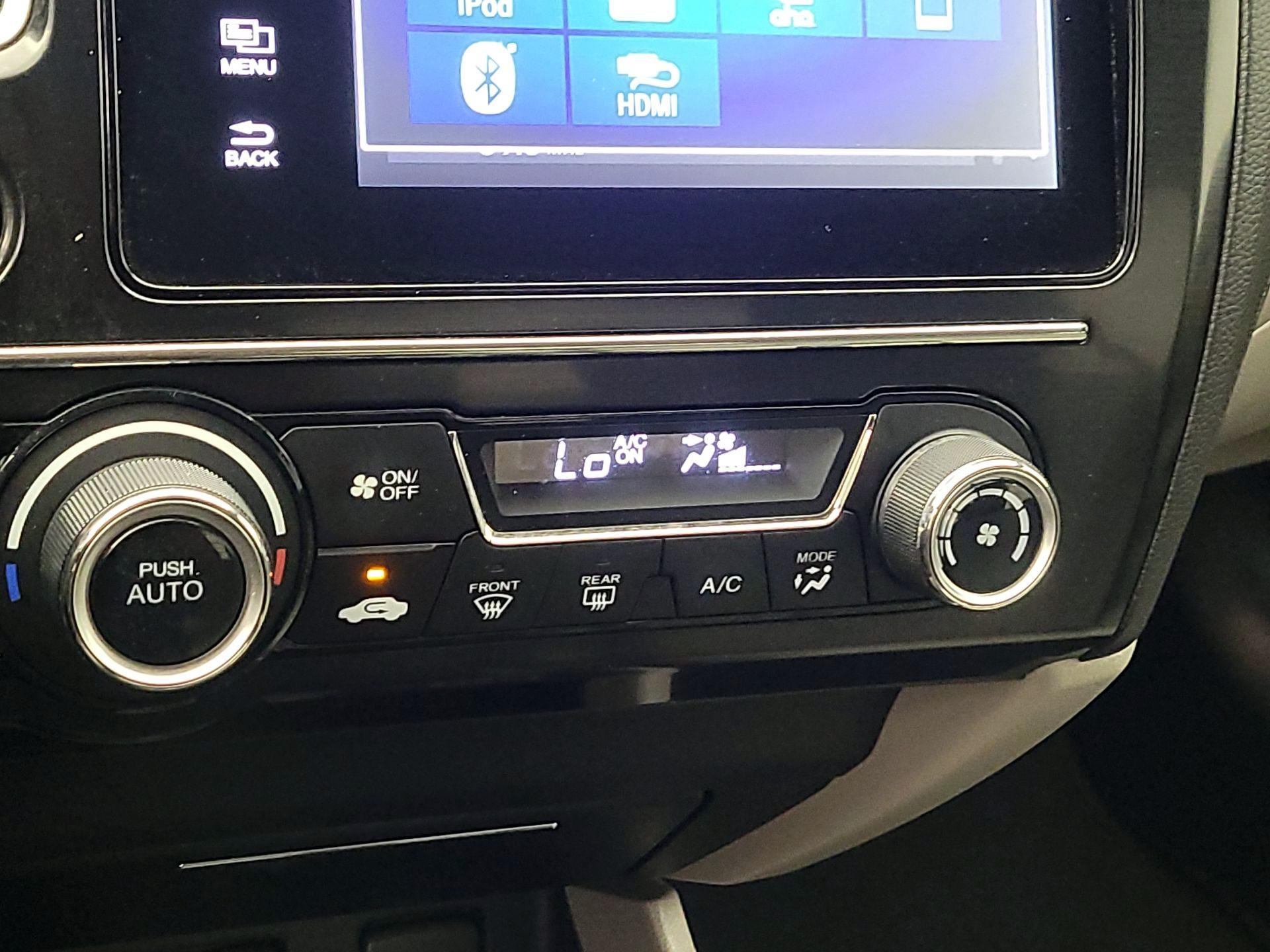 Thumbnail: 2015 Honda Civic - 16