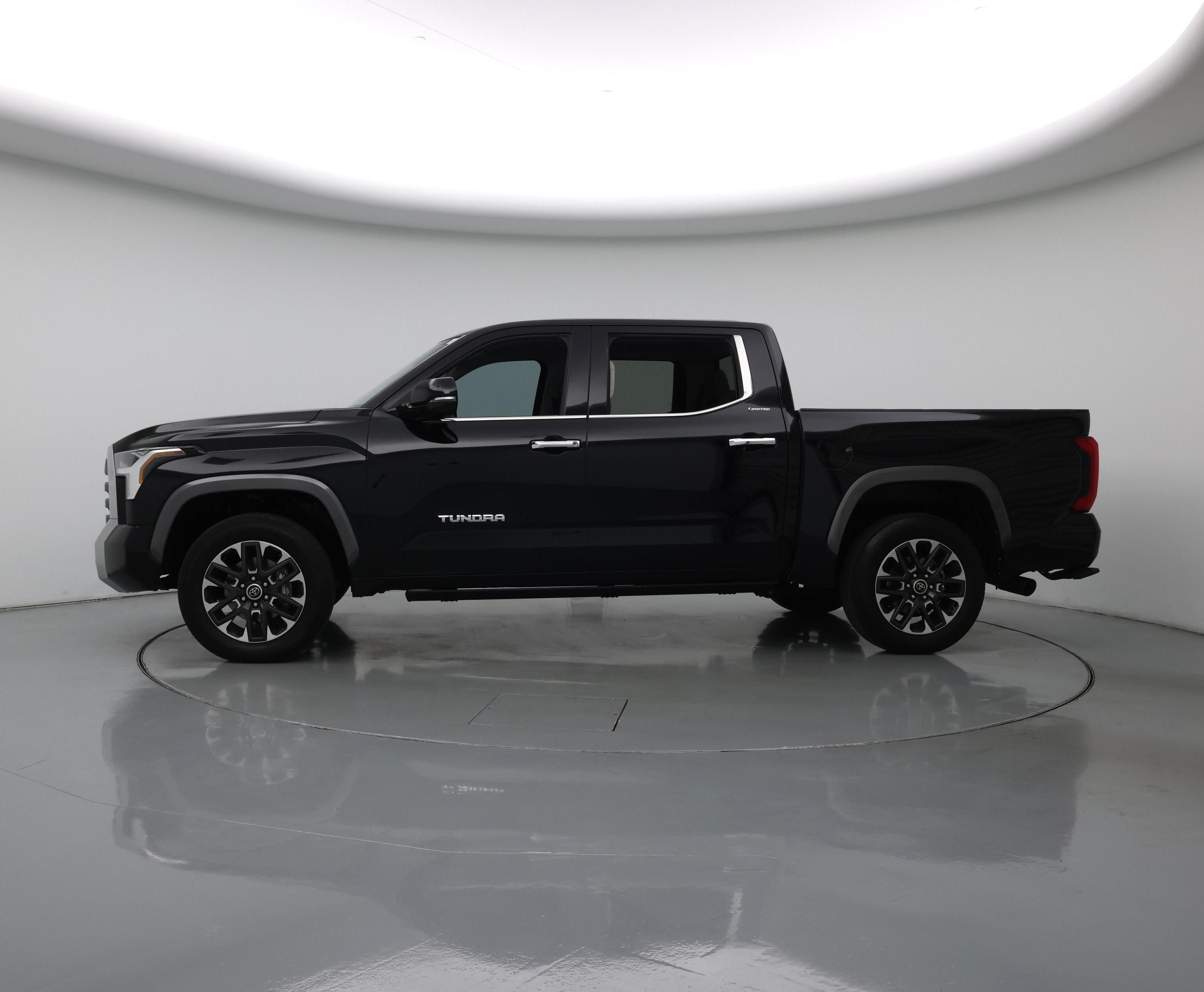 Thumbnail: 2024 Toyota Tundra - 3