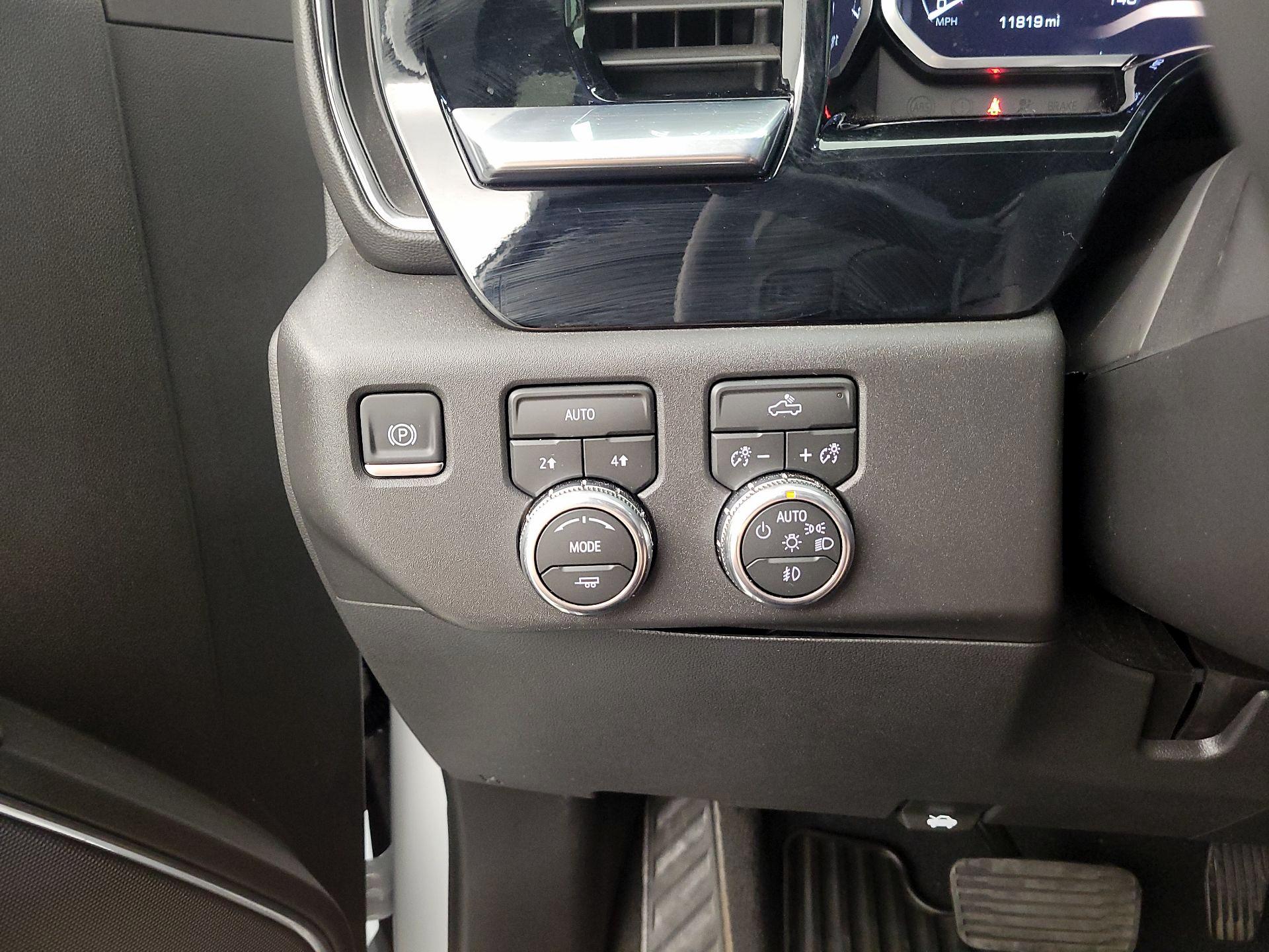 Thumbnail: 2026 GMC Sierra 1500 - 13