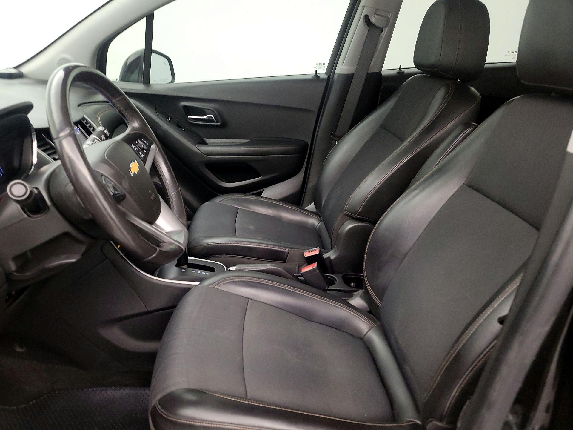 Thumbnail: 2021 Chevrolet Trax - 11