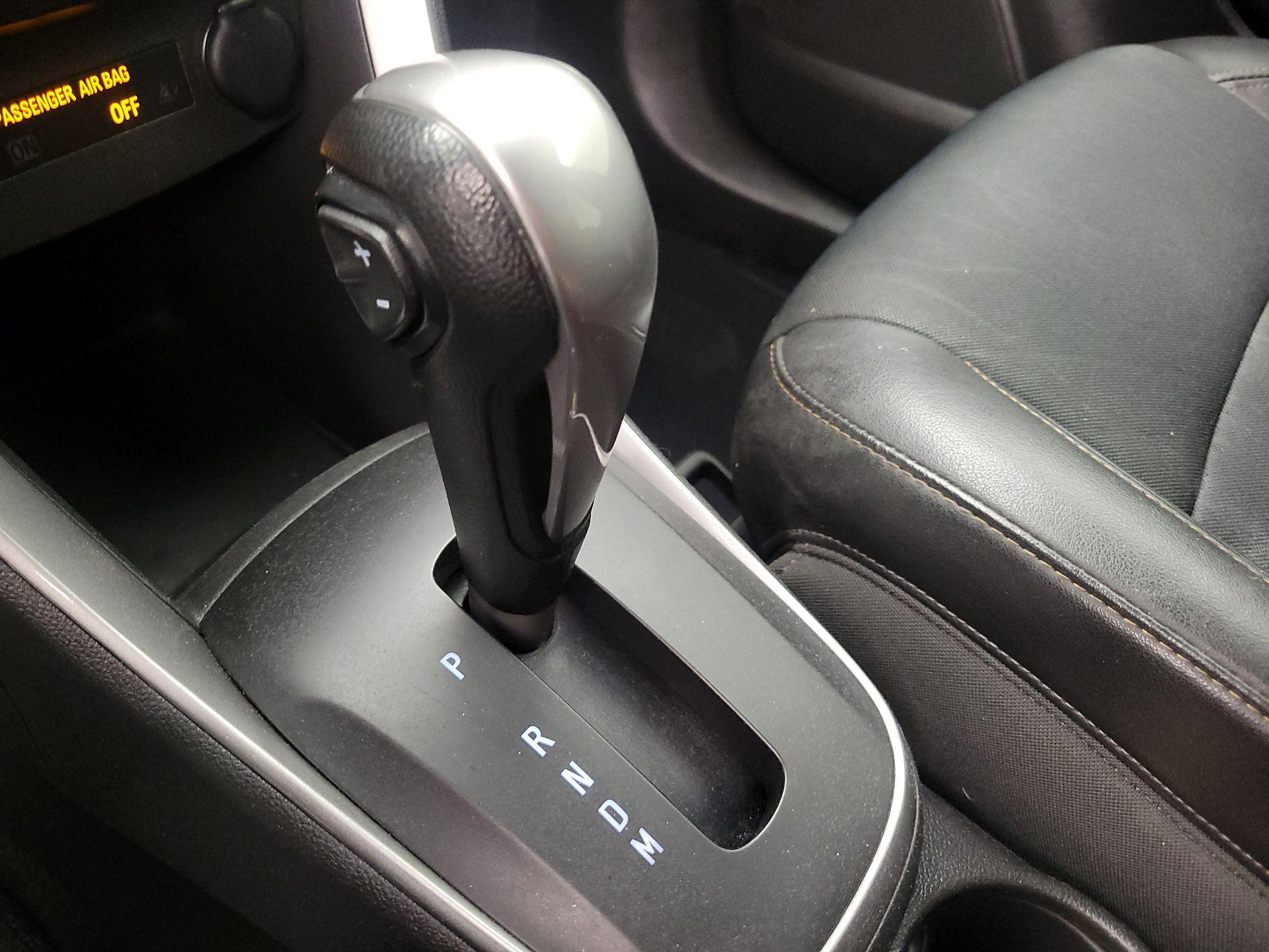 Thumbnail: 2021 Chevrolet Trax - 17