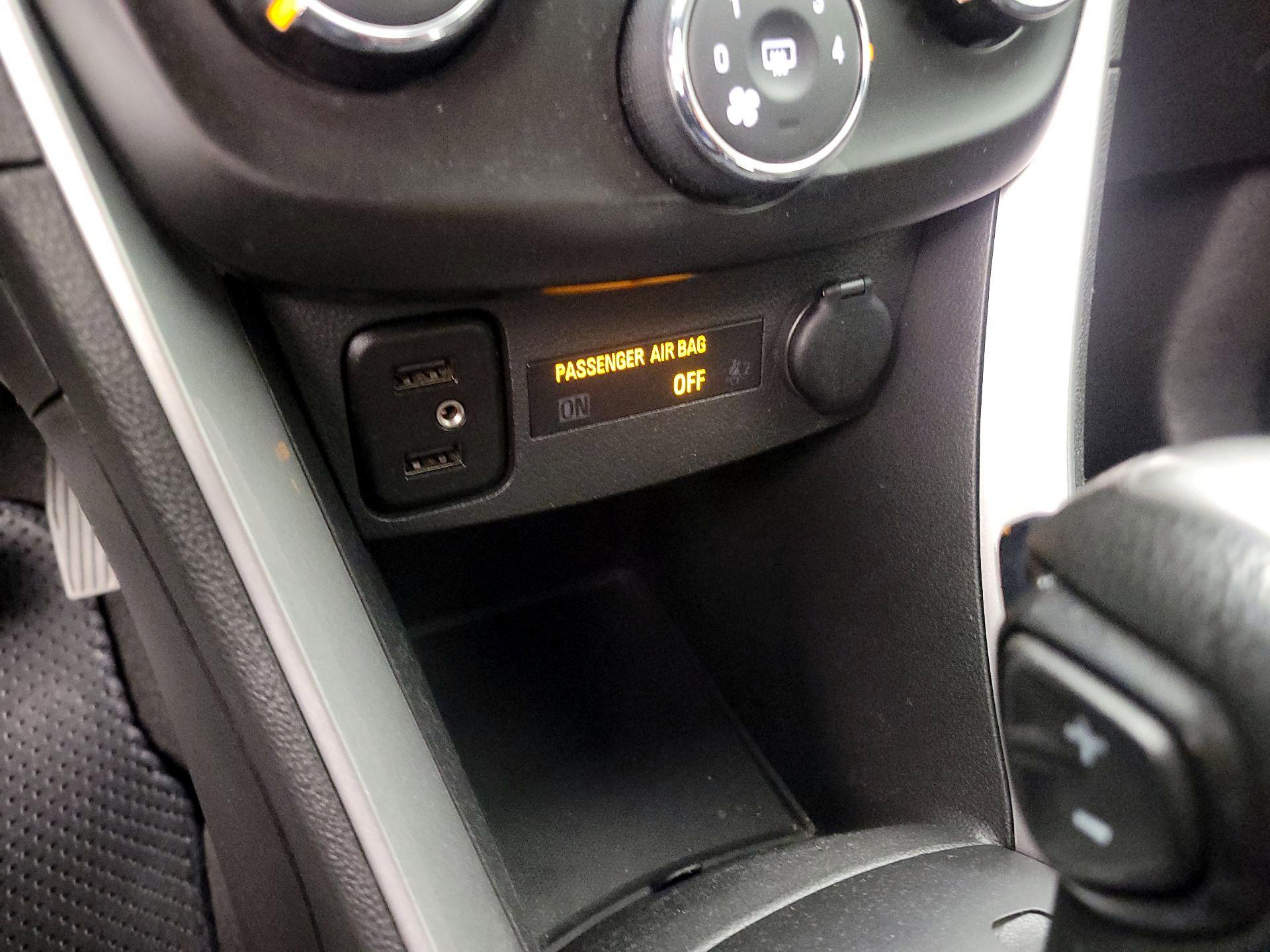 Thumbnail: 2021 Chevrolet Trax - 18