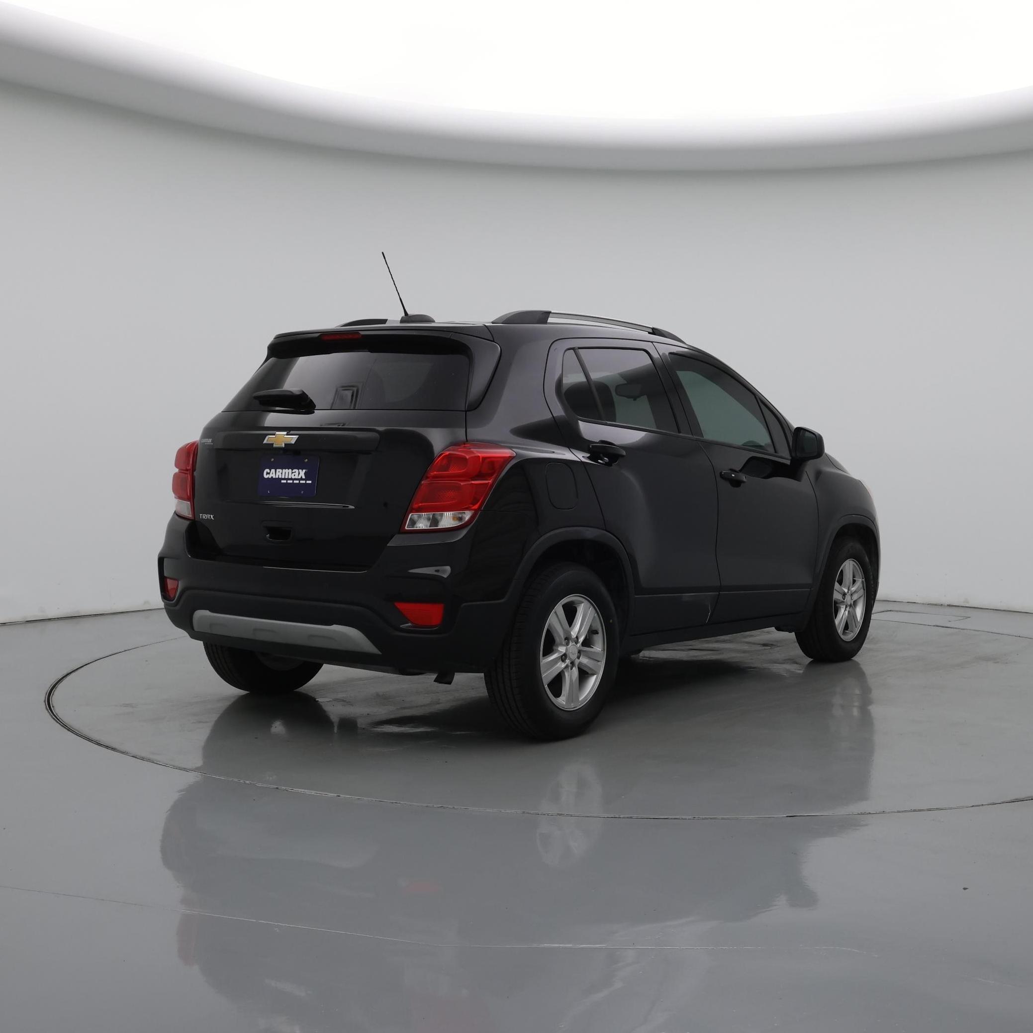 Thumbnail: 2021 Chevrolet Trax - 8