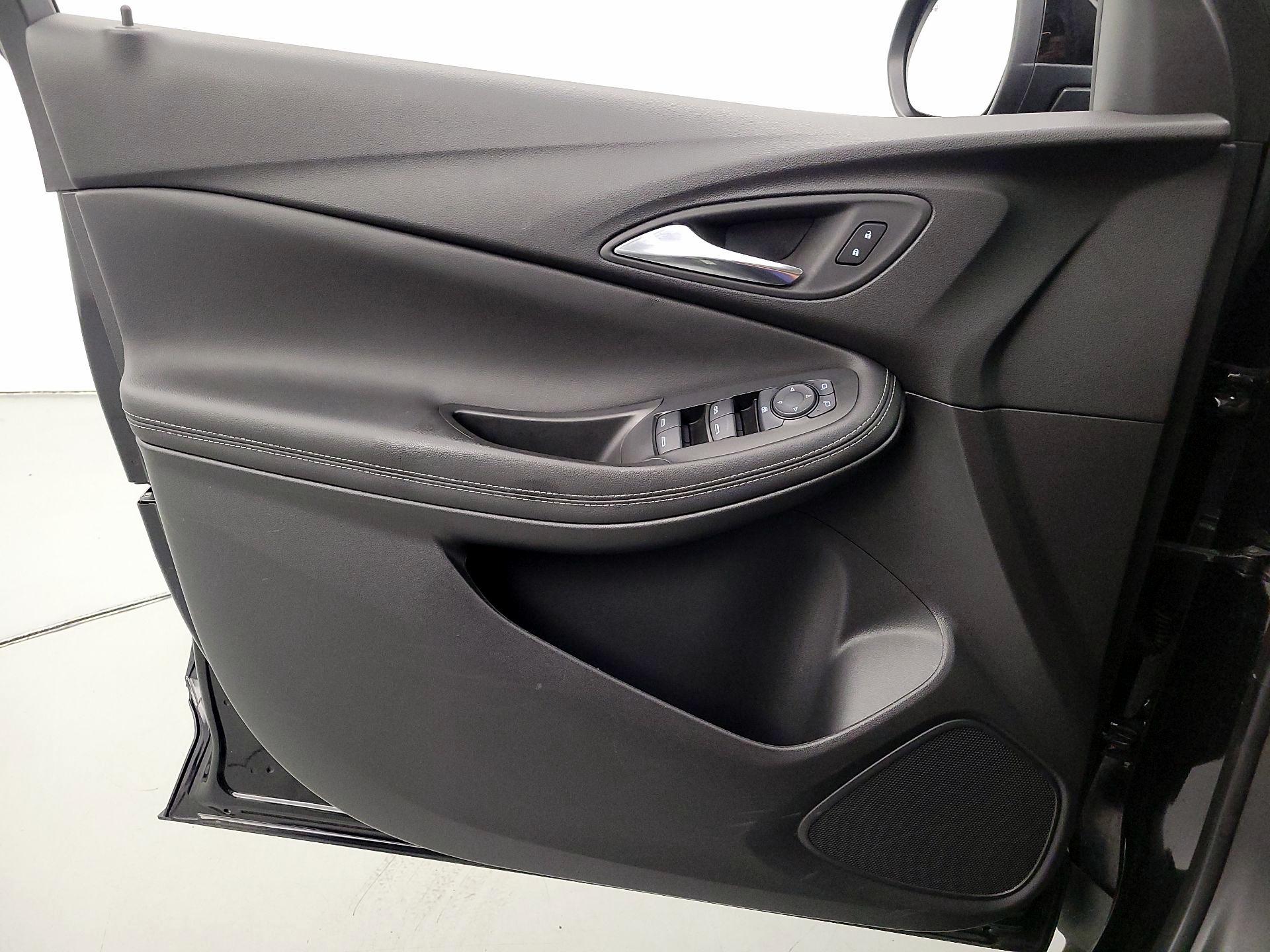 Thumbnail: 2025 Buick Encore GX - 12