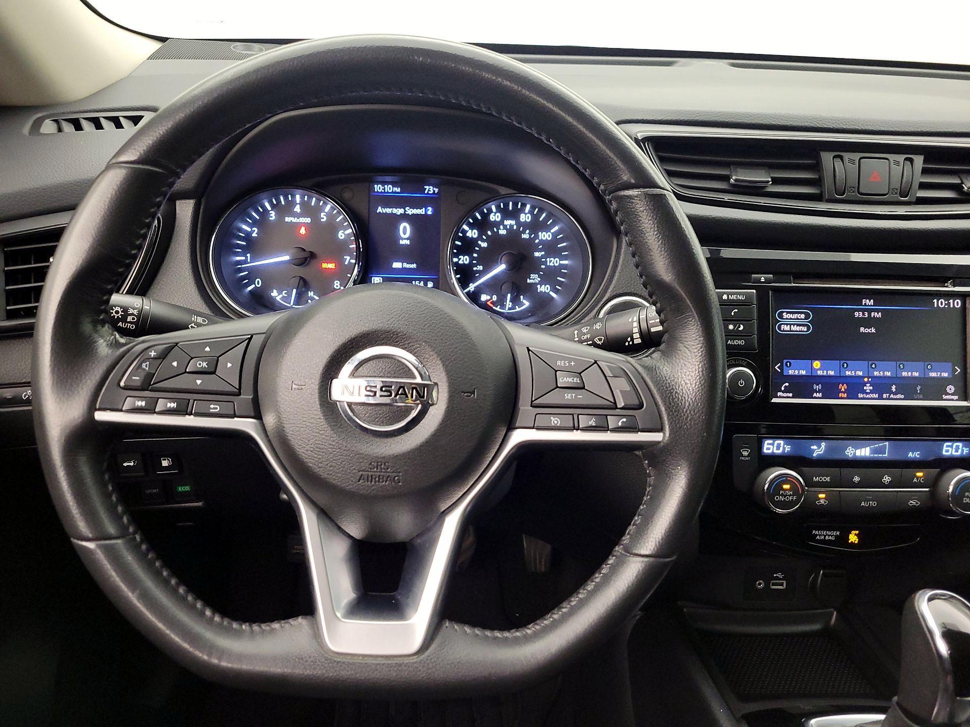 Thumbnail: 2018 Nissan Rogue - 10