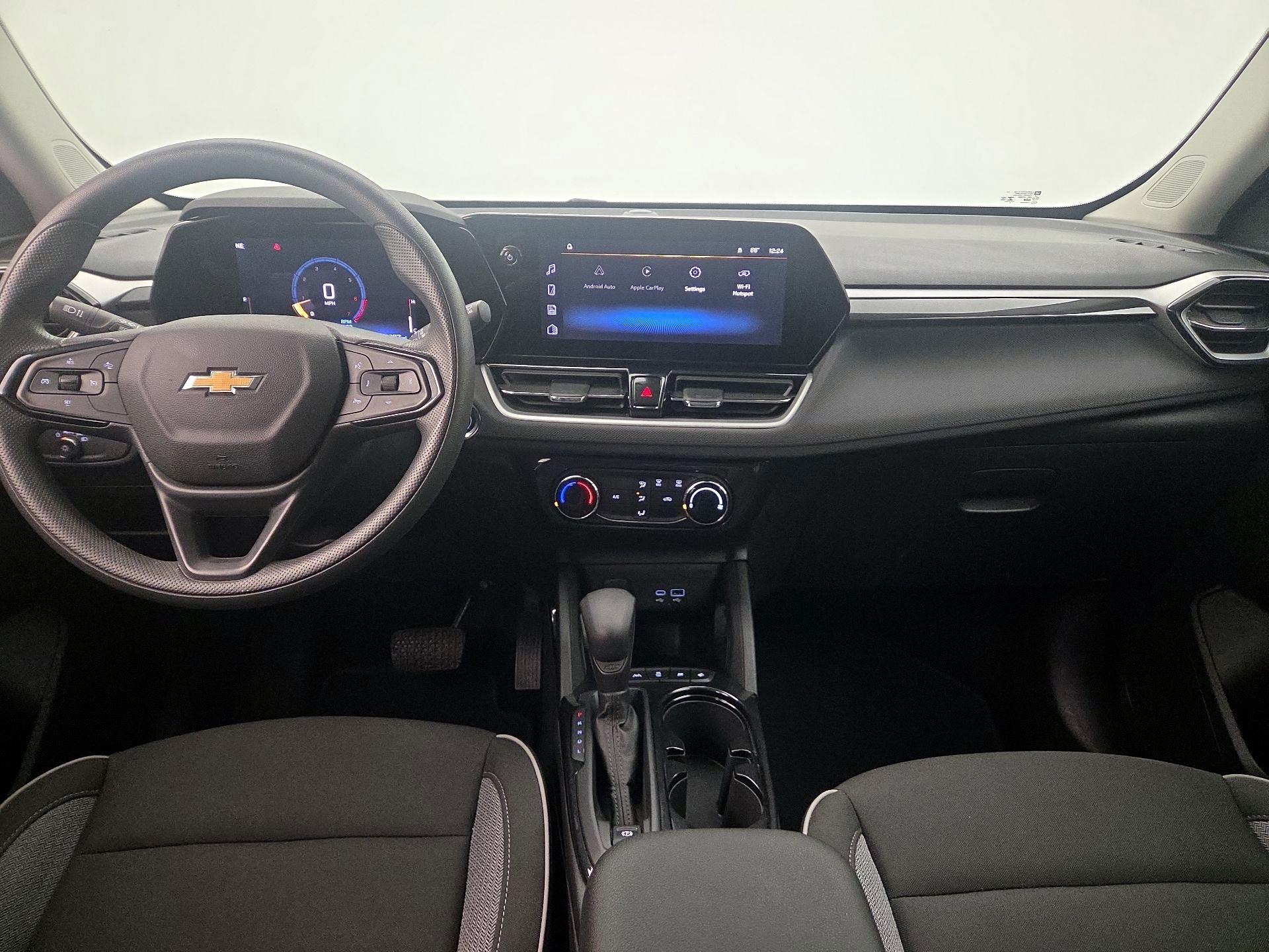 Thumbnail: 2025 Chevrolet TrailBlazer - 9