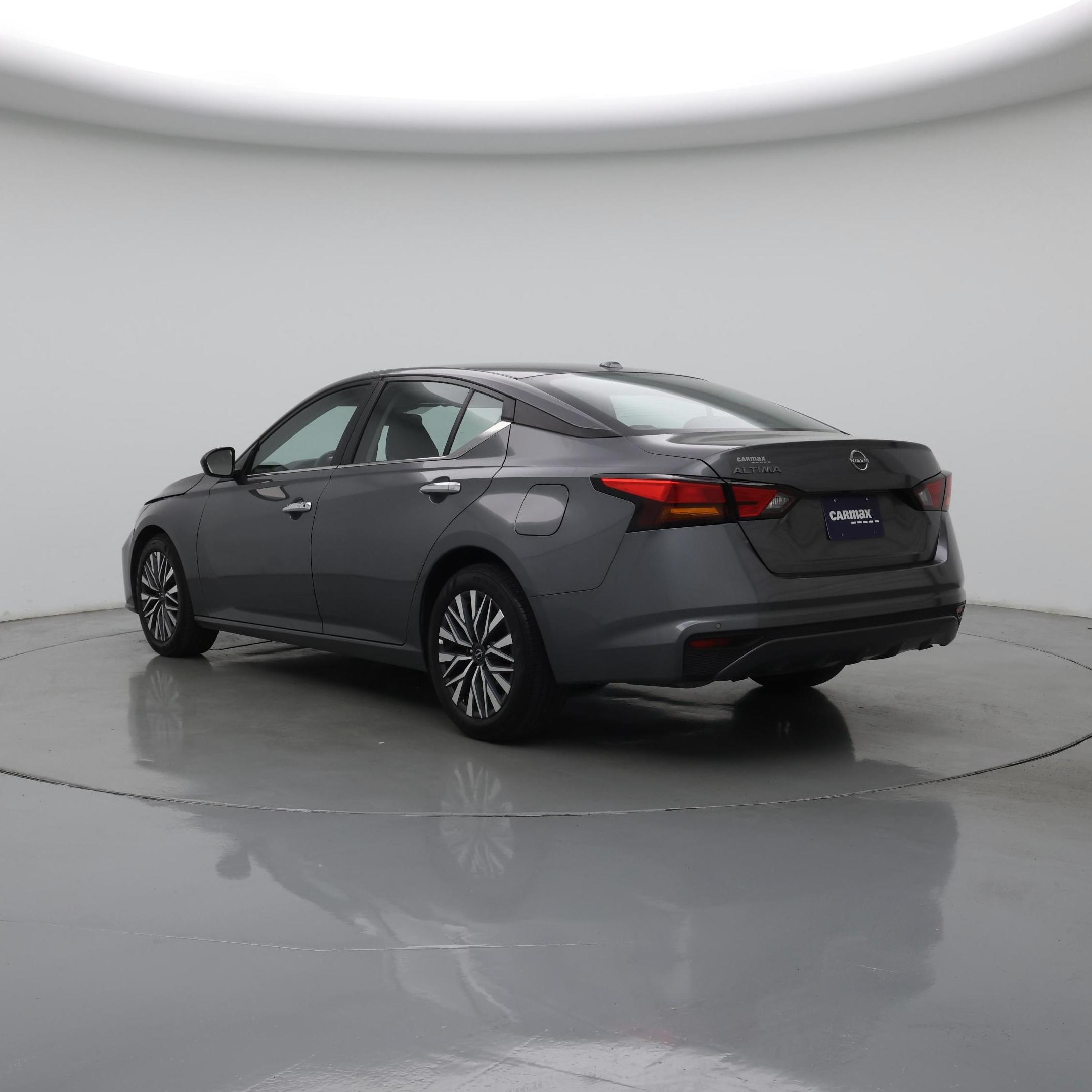 Thumbnail: 2025 Nissan Altima - 2