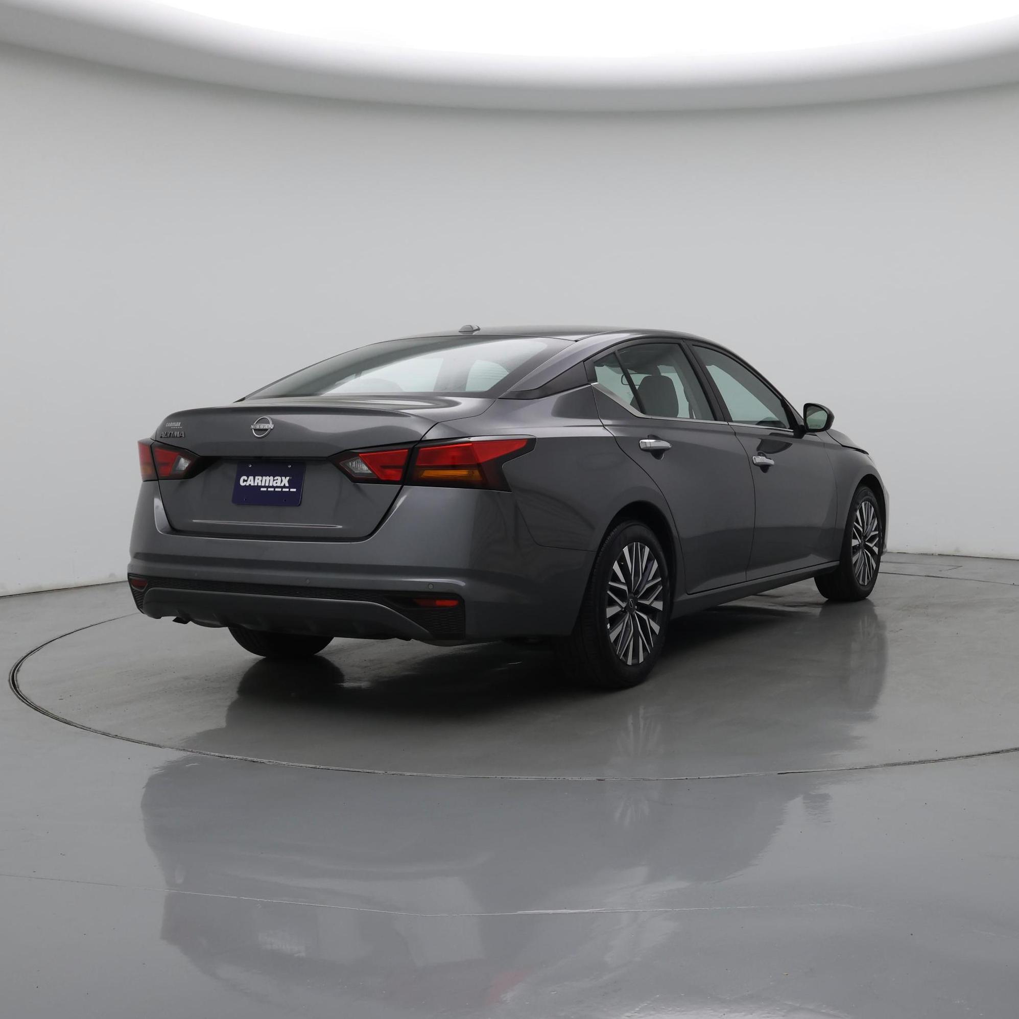 Thumbnail: 2025 Nissan Altima - 8