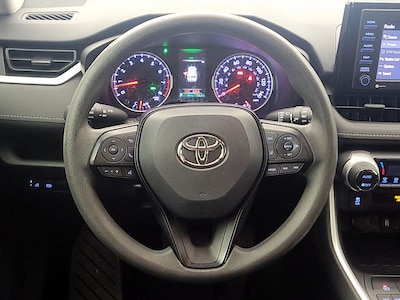 Steering Wheel & Instrument Cluster (On)