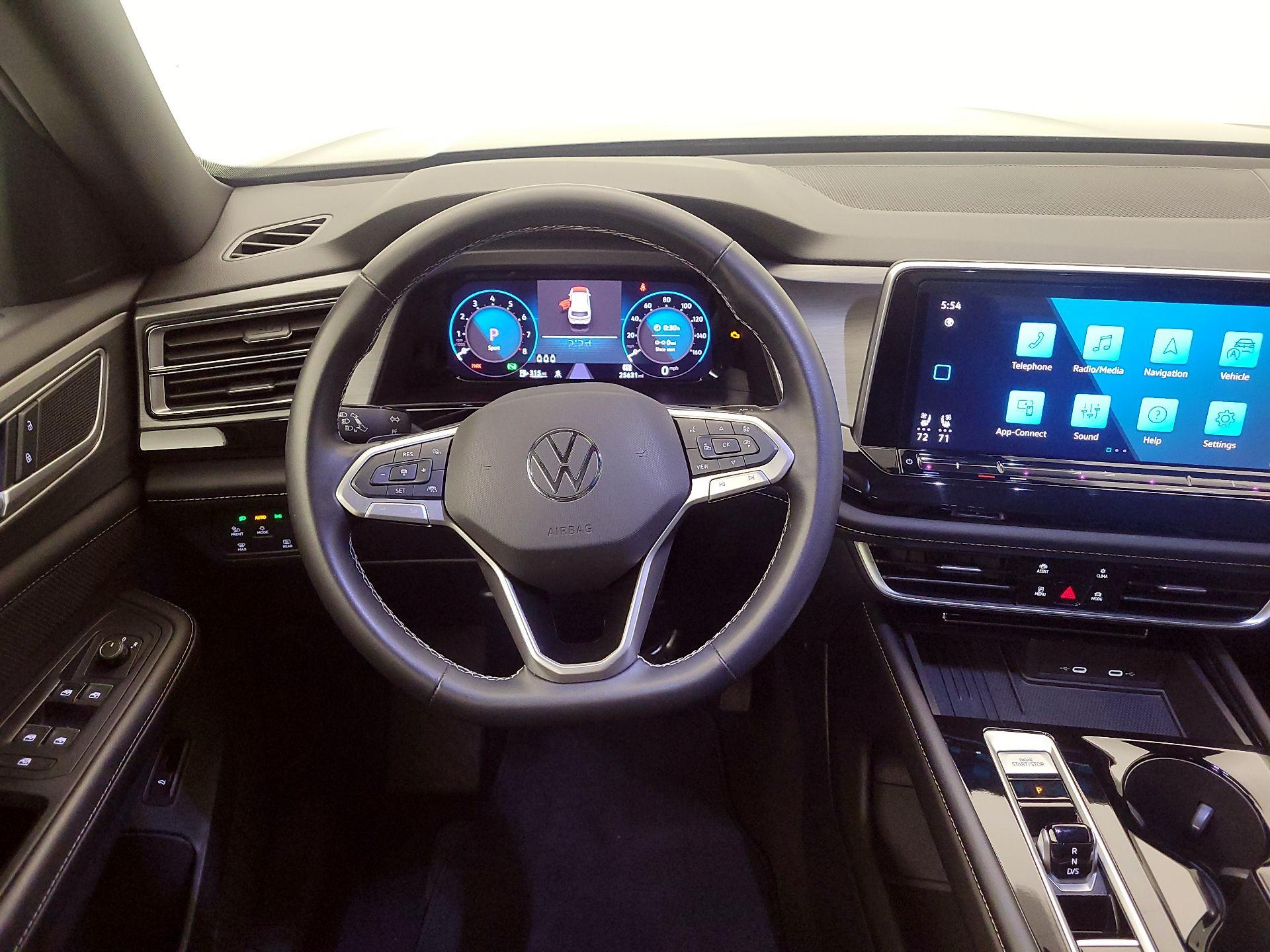 Thumbnail: 2025 Volkswagen Atlas - 10