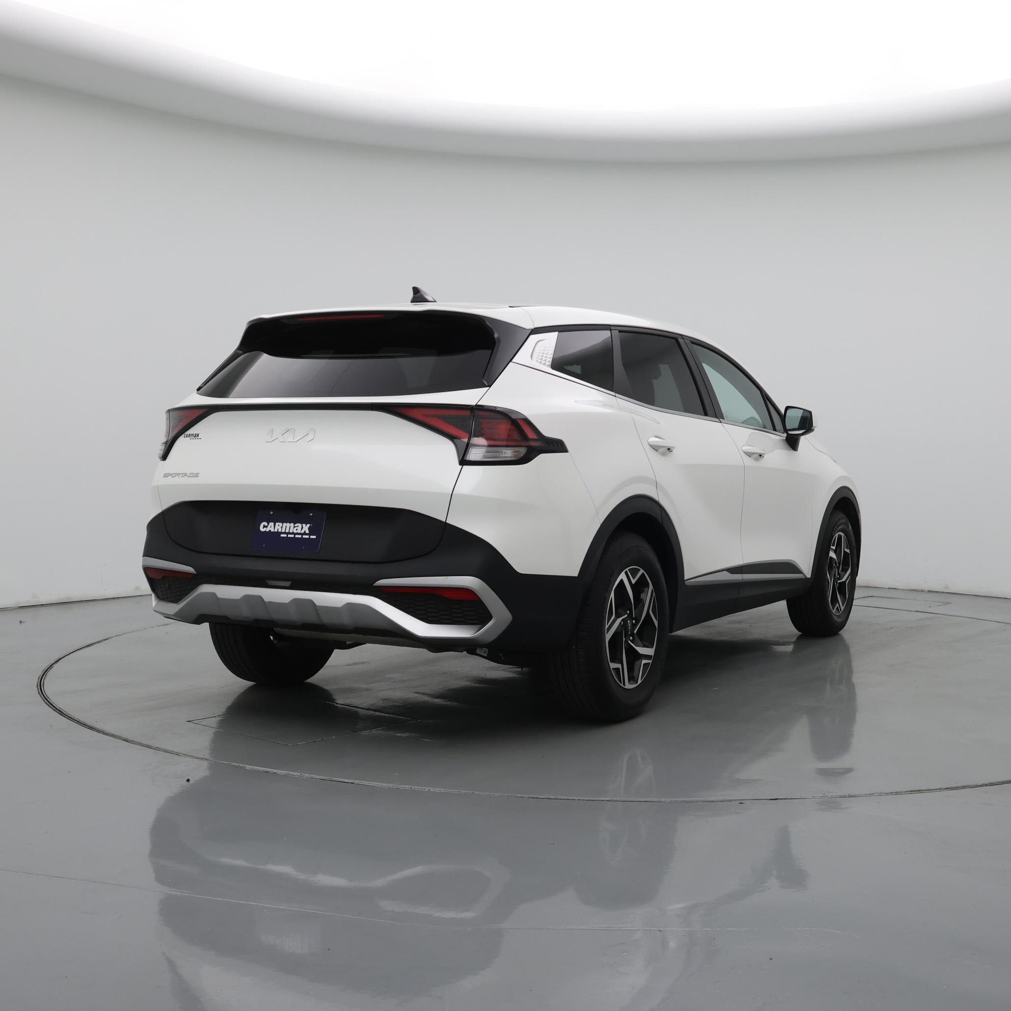 Thumbnail: 2025 Kia Sportage - 8