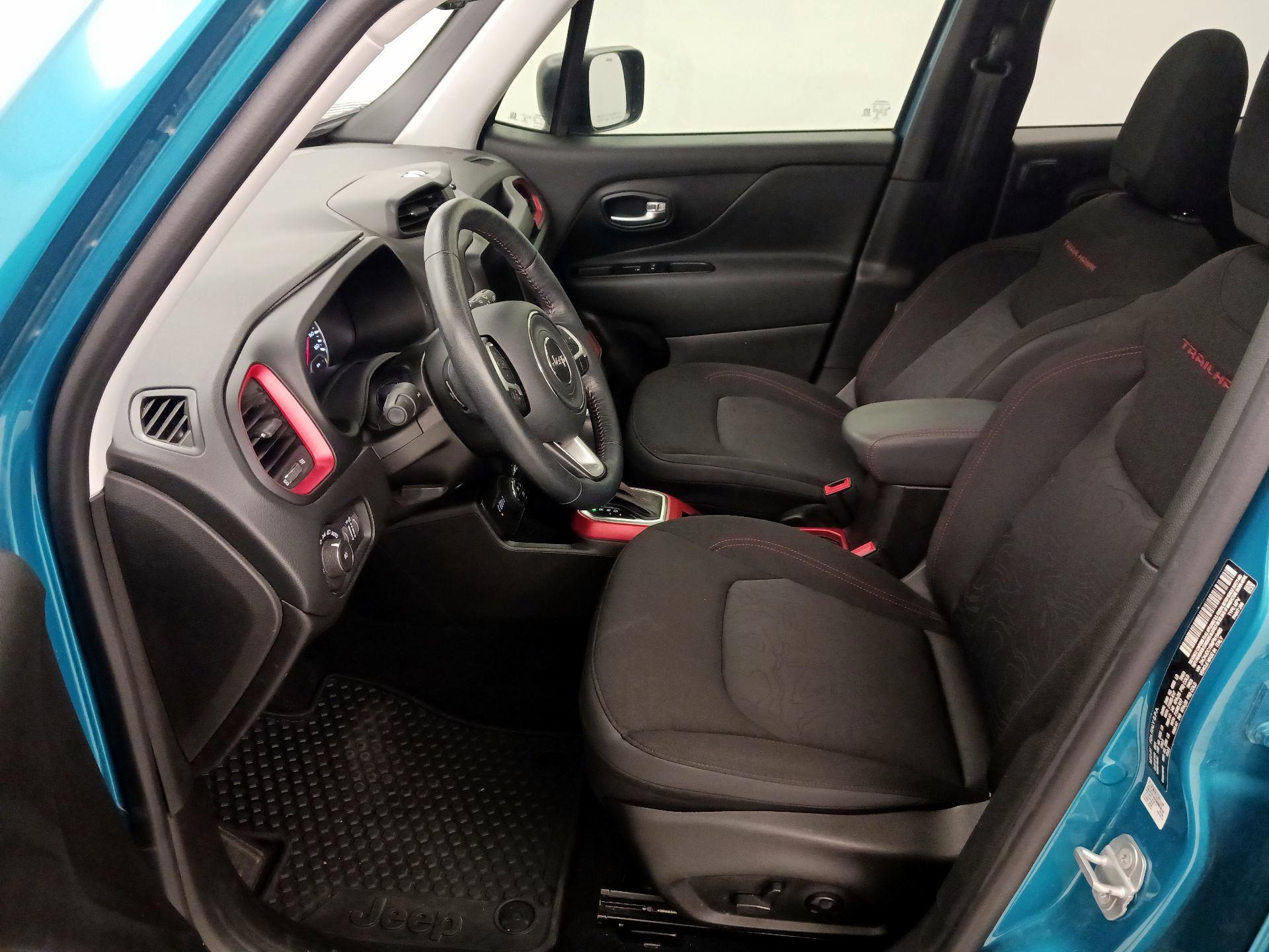 Thumbnail: 2021 Jeep Renegade - 11