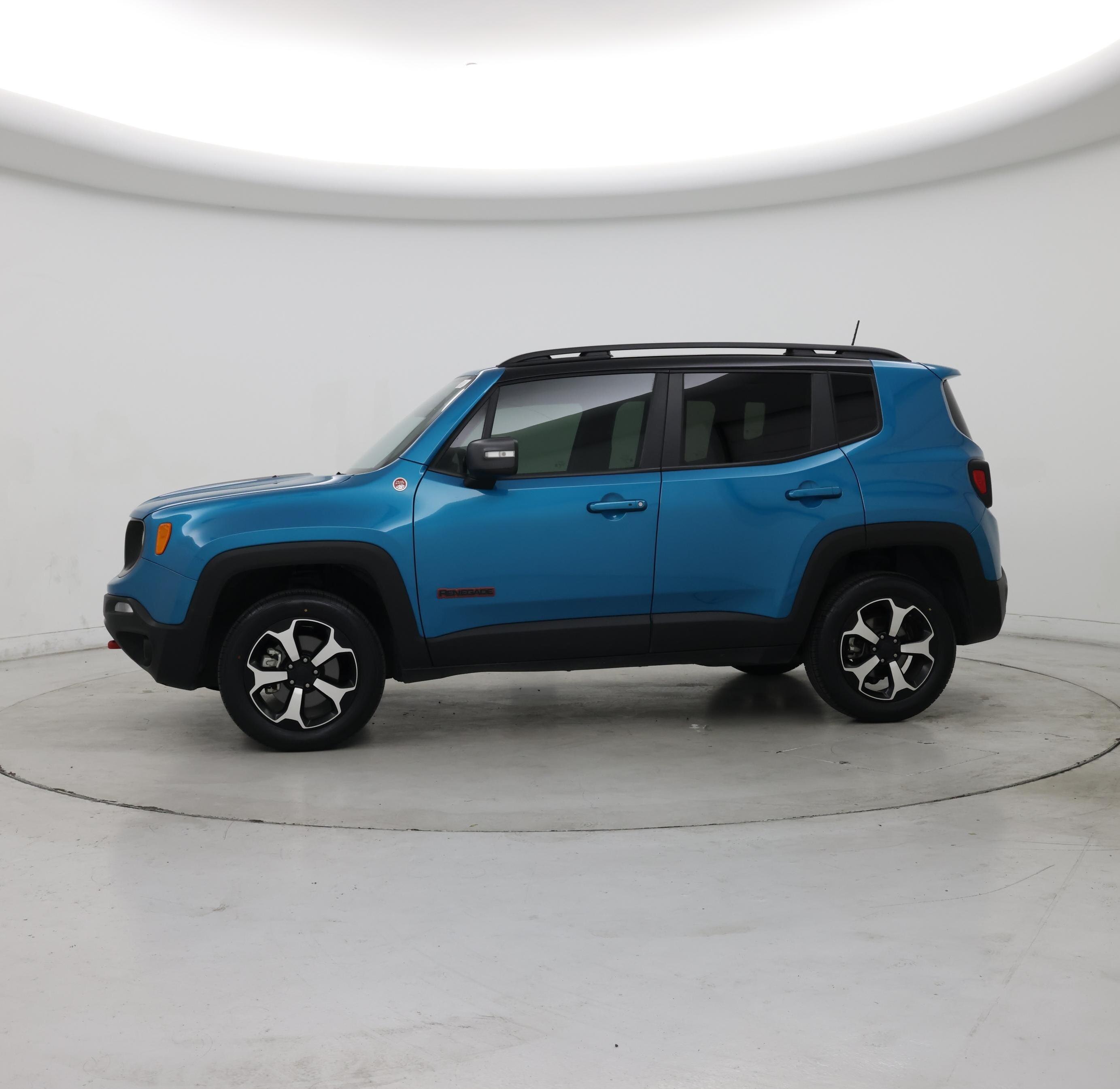 Thumbnail: 2021 Jeep Renegade - 3