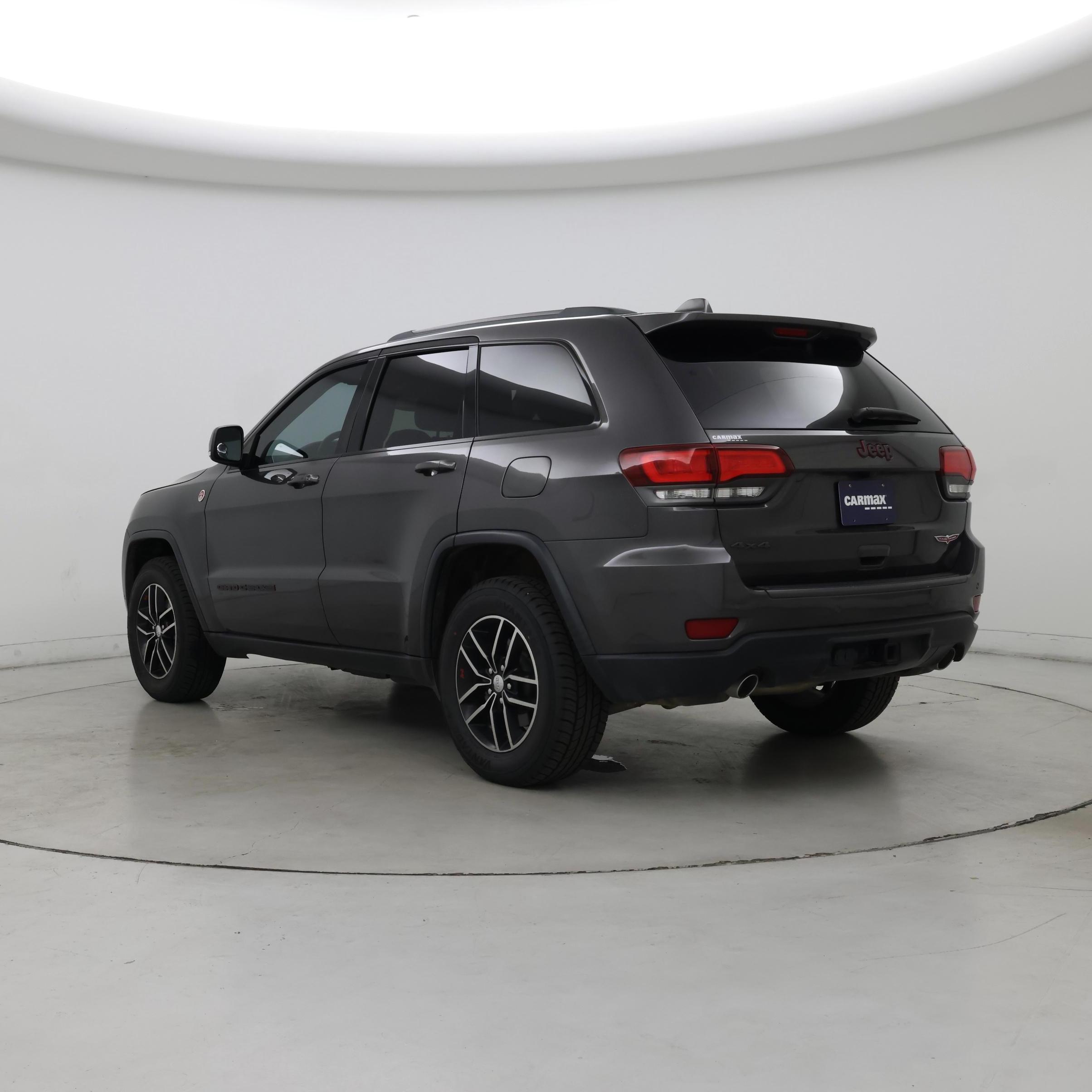 Thumbnail: 2018 Jeep Grand Cherokee - 2