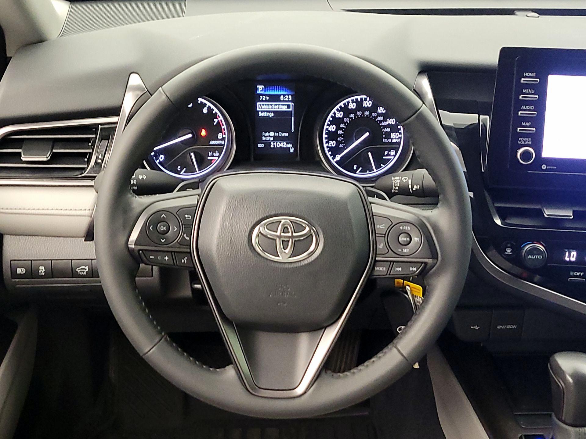 Thumbnail: 2024 Toyota Camry - 10