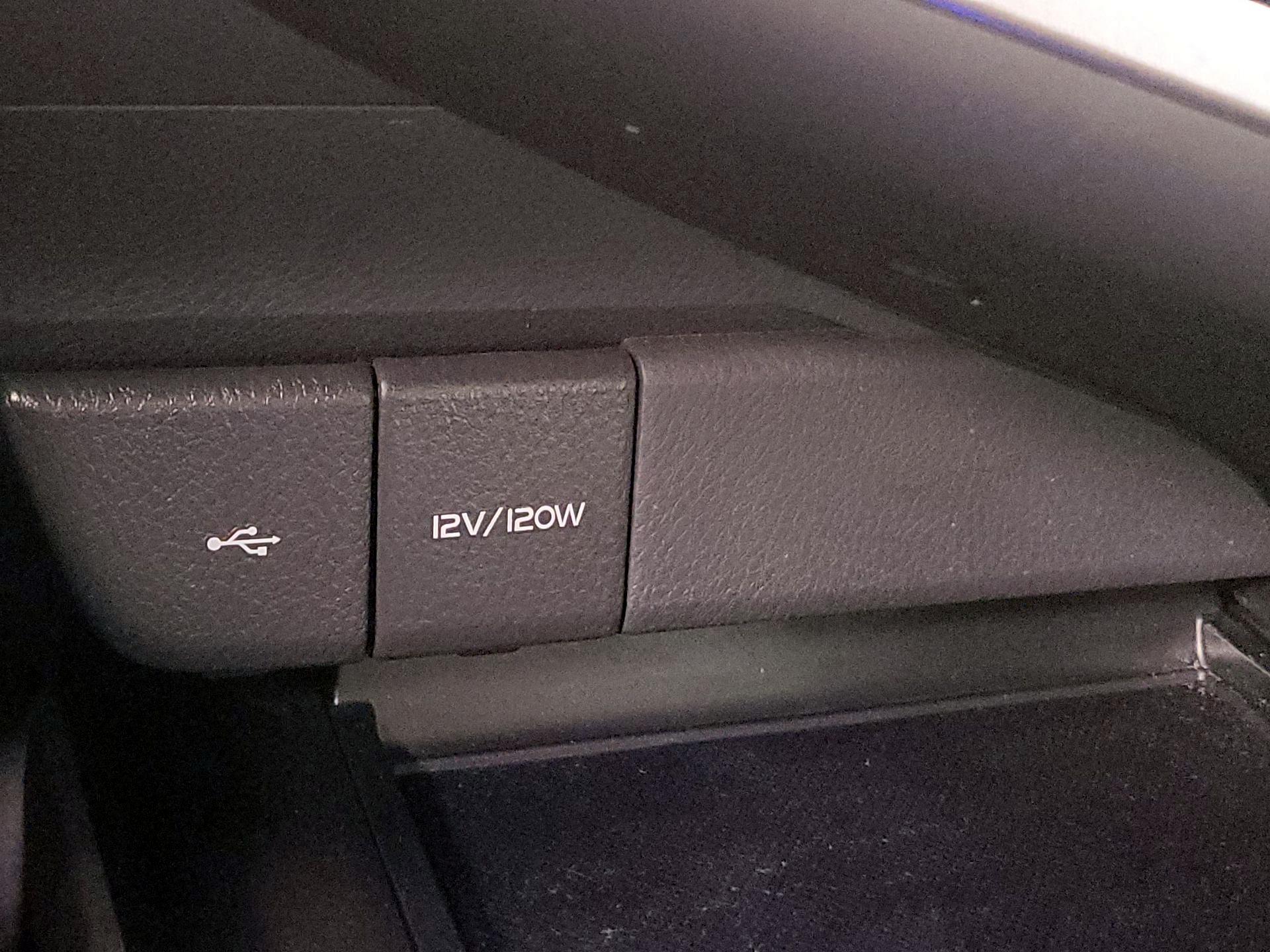 Thumbnail: 2024 Toyota Camry - 18