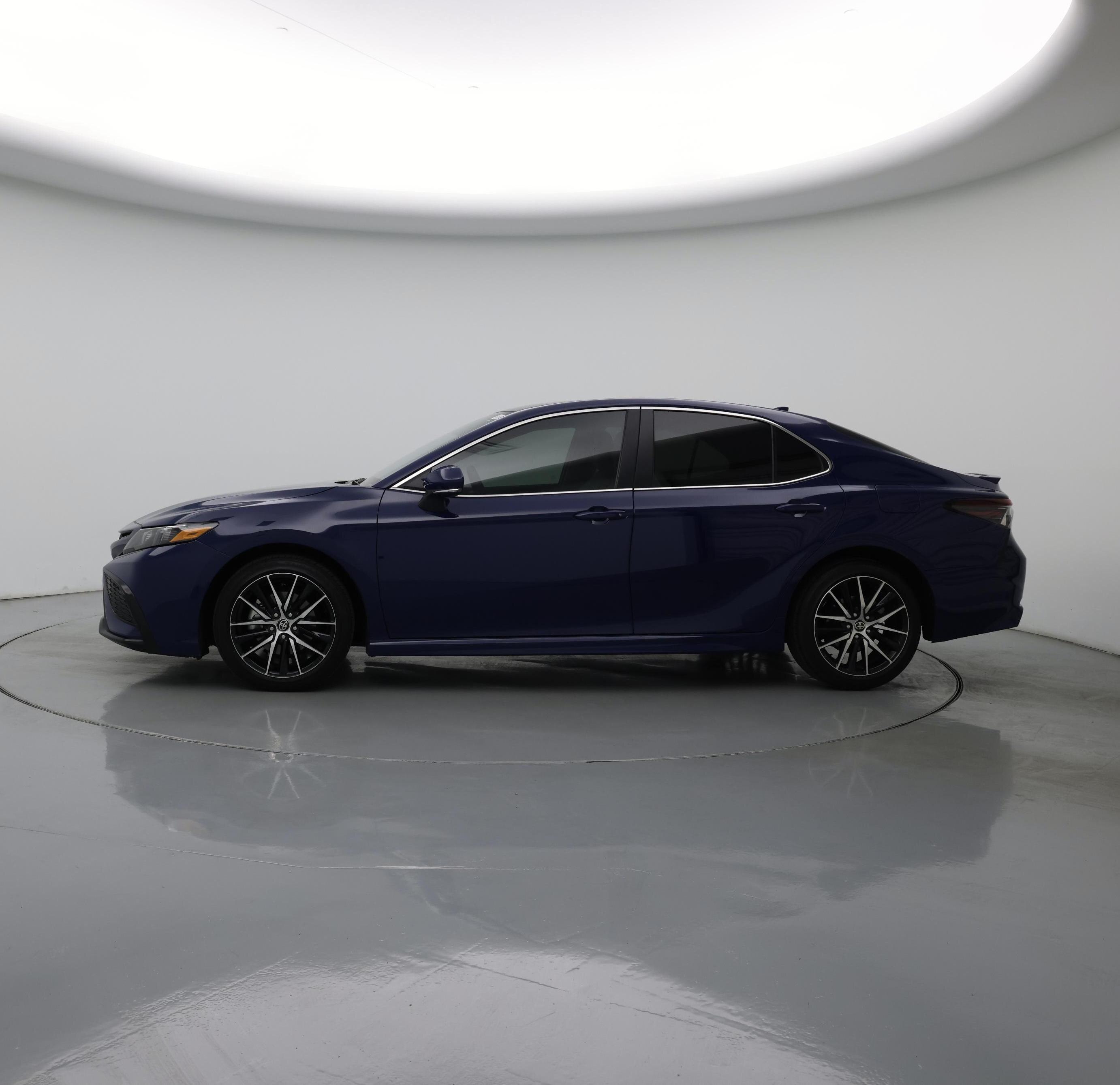 Thumbnail: 2024 Toyota Camry - 3