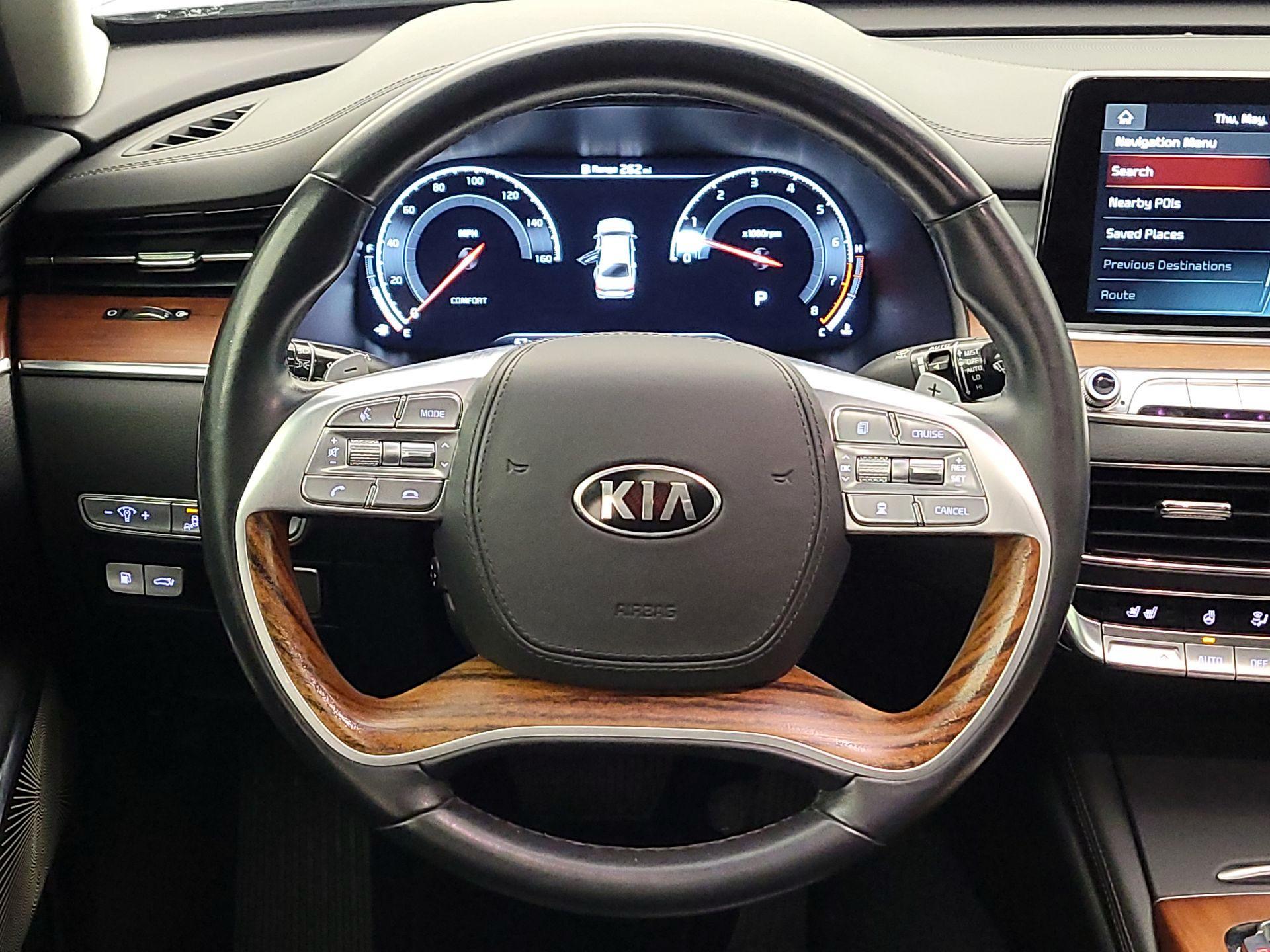 Thumbnail: 2020 Kia K900 - 10