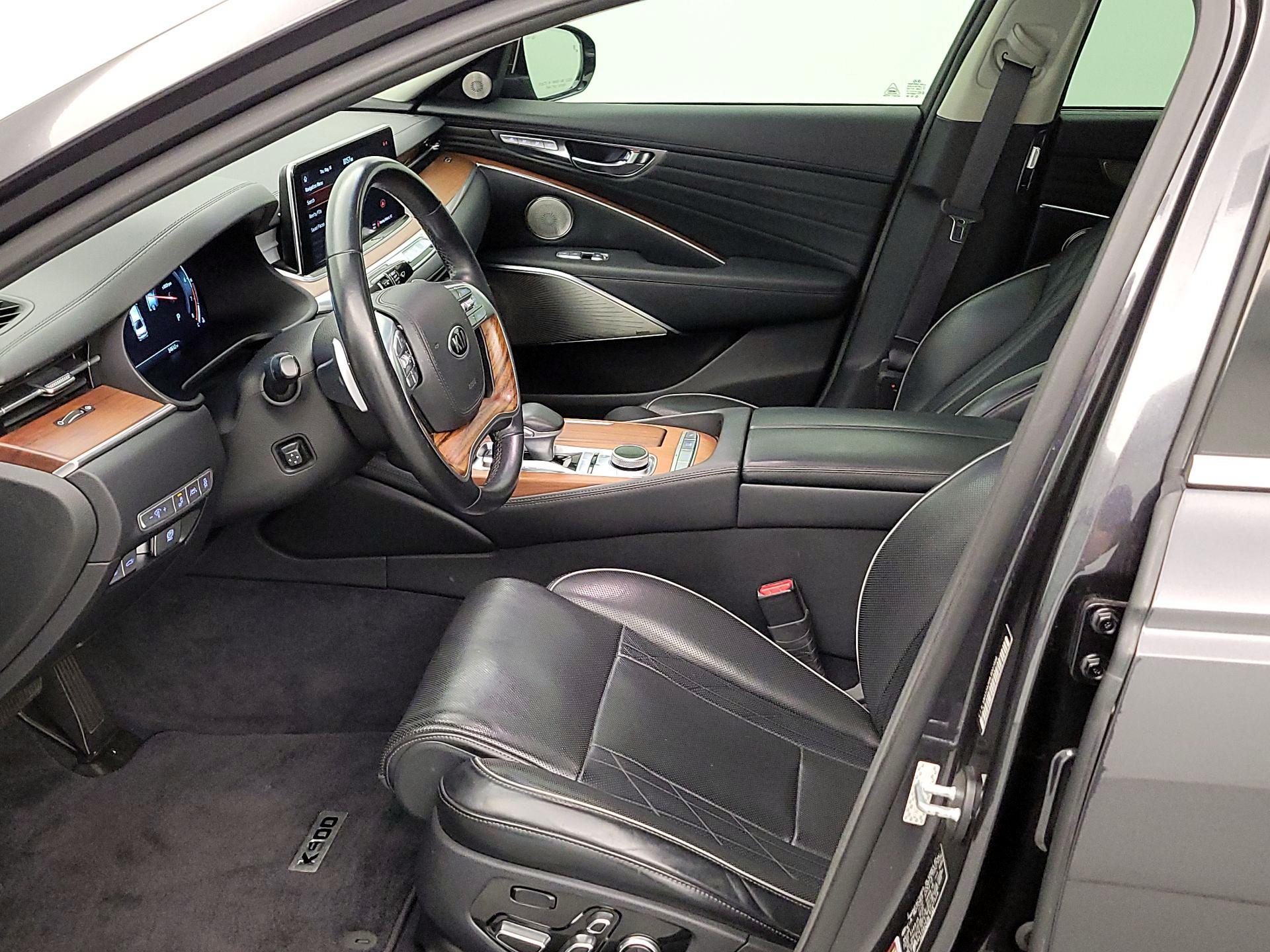 Thumbnail: 2020 Kia K900 - 11