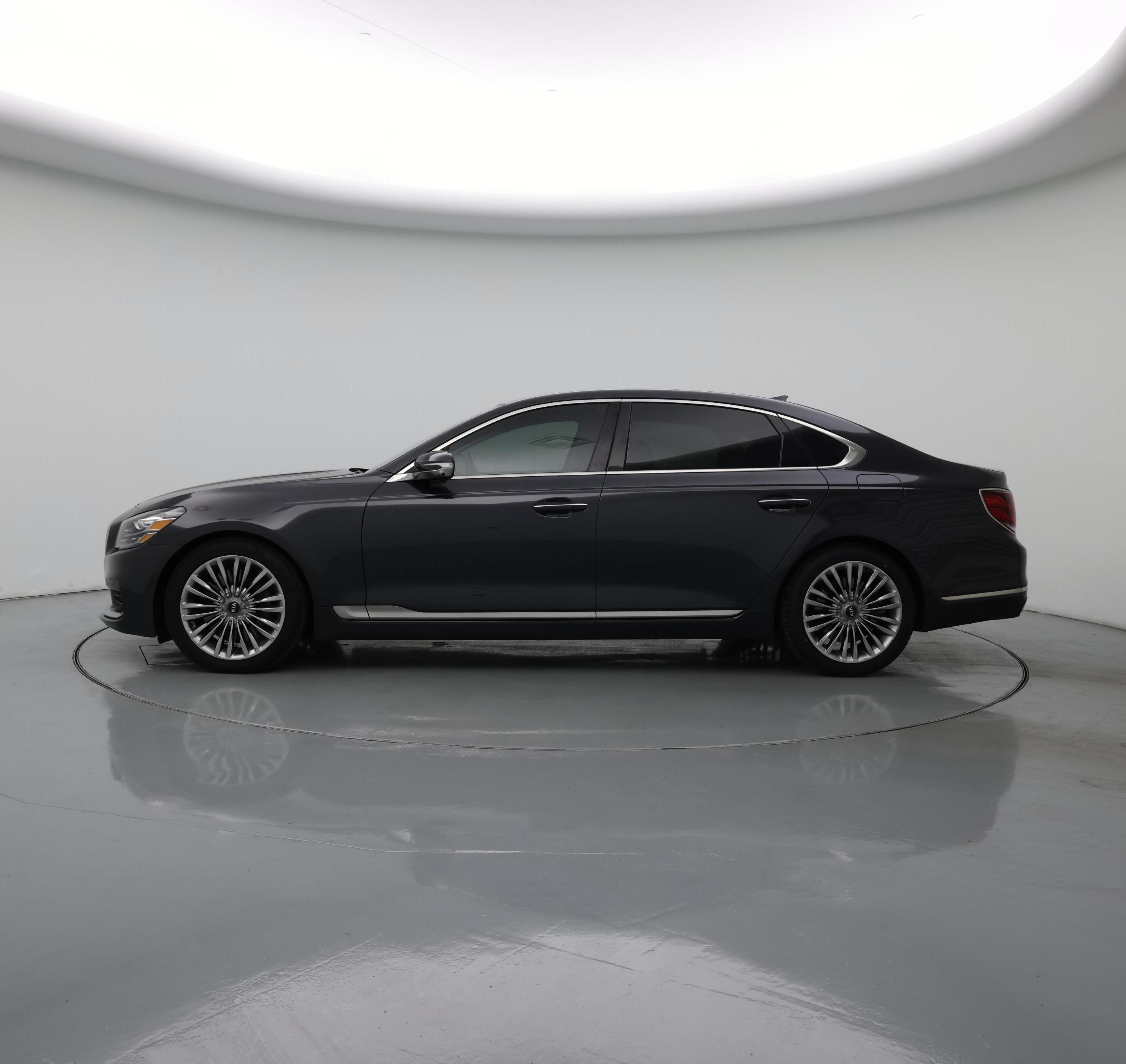 Thumbnail: 2020 Kia K900 - 3