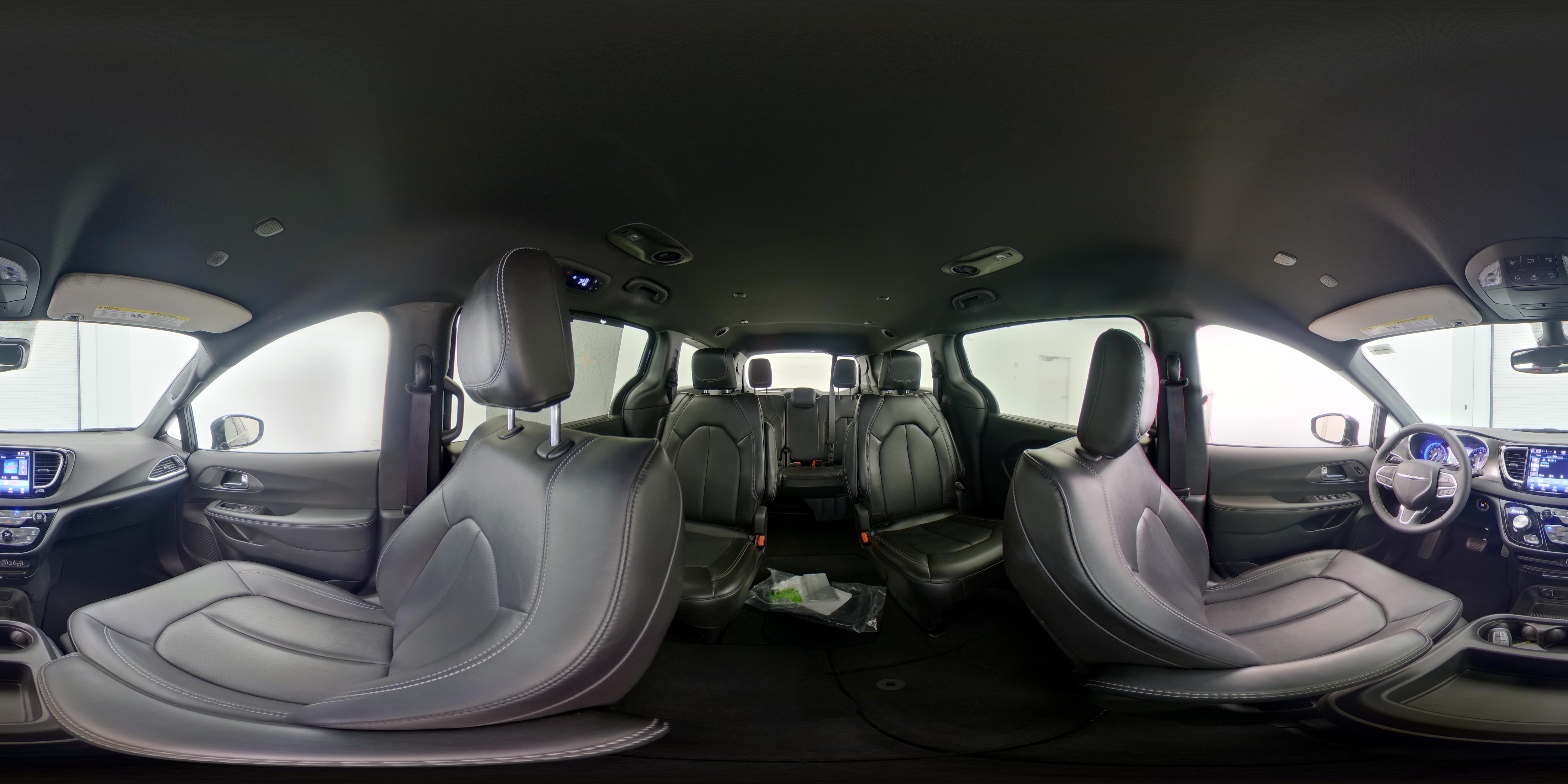 2025 Chrysler Pacifica Select - Photo 26