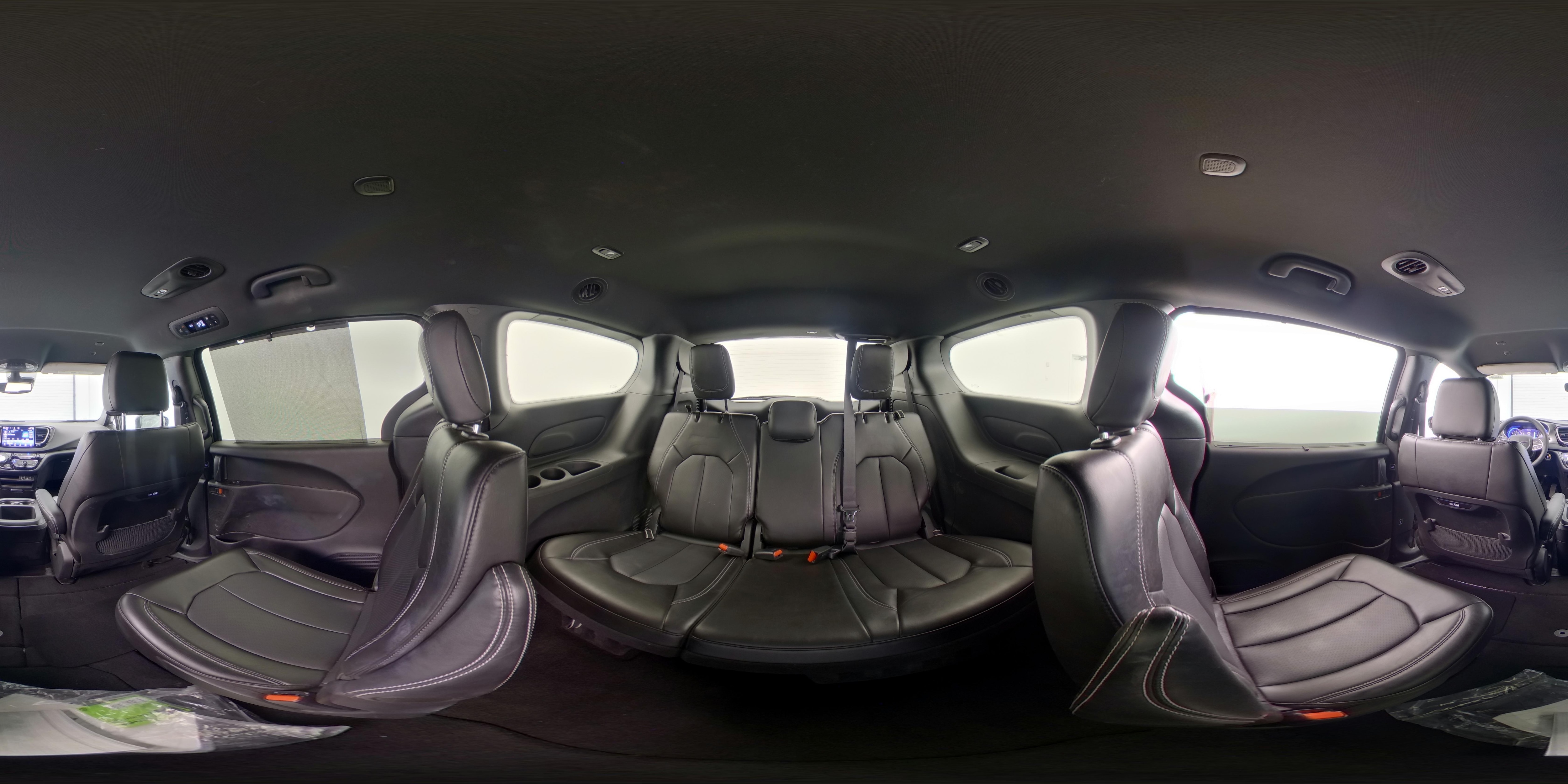 2025 Chrysler Pacifica Select - Photo 27